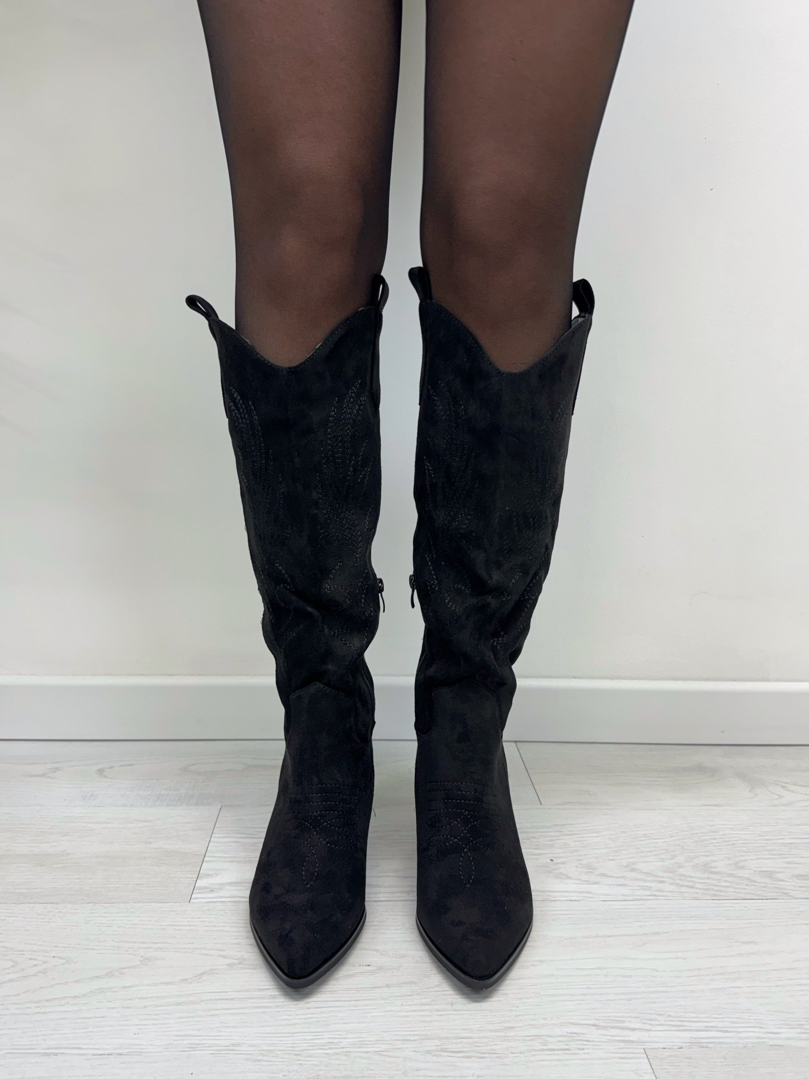 Texano scamosciato nero