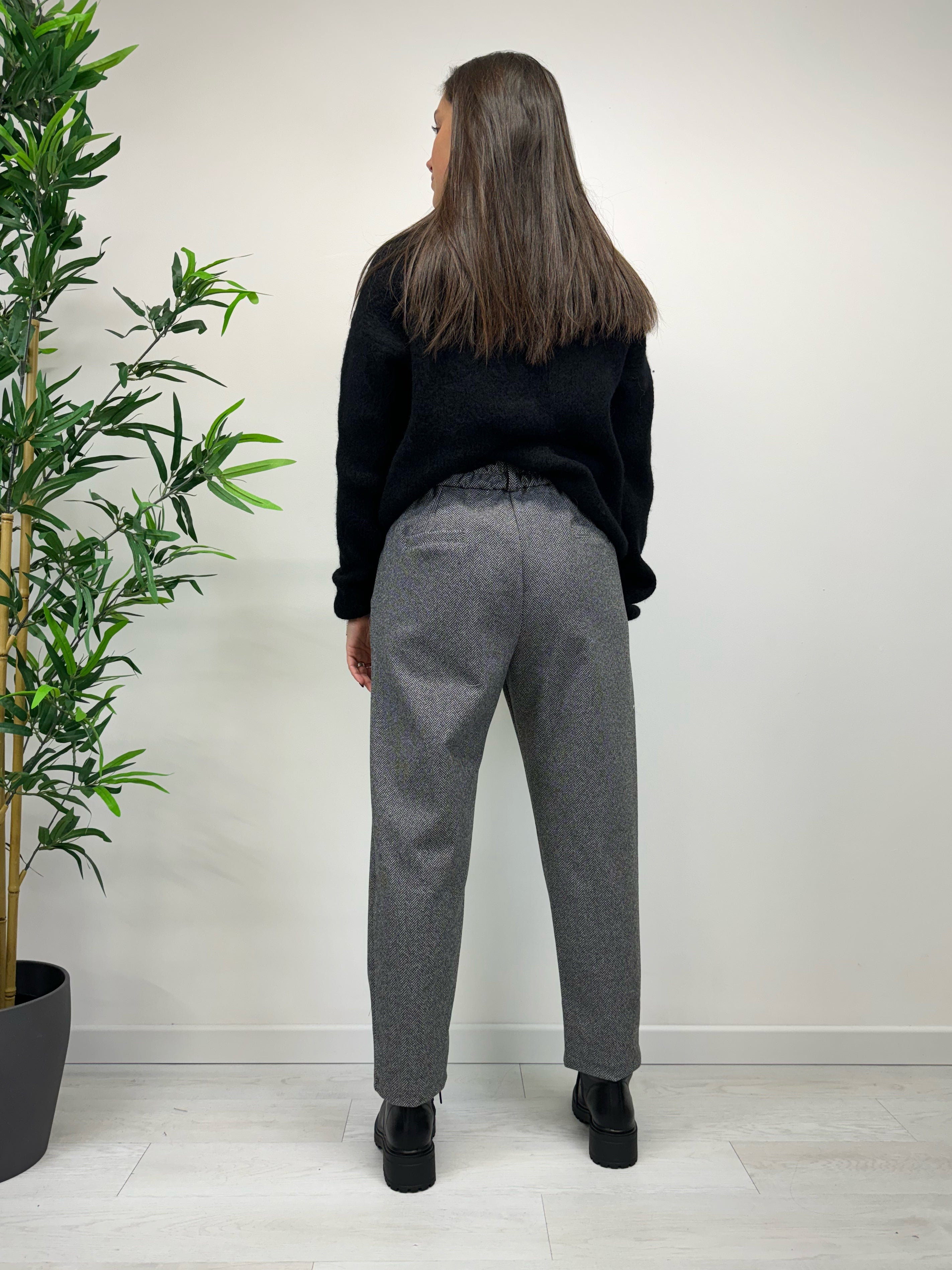 Pantaloni CARLOTTA spigati