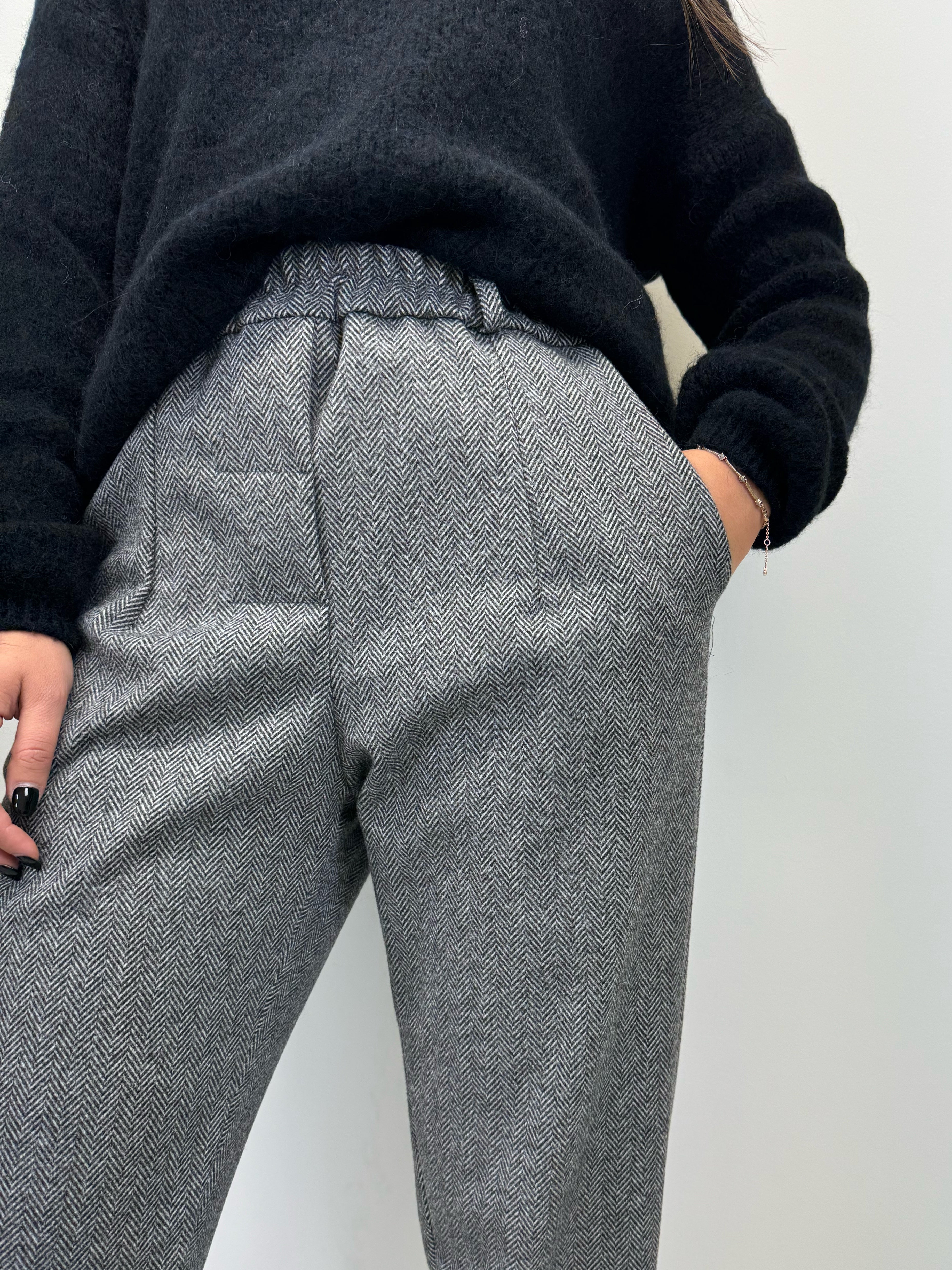 Pantaloni CARLOTTA spigati