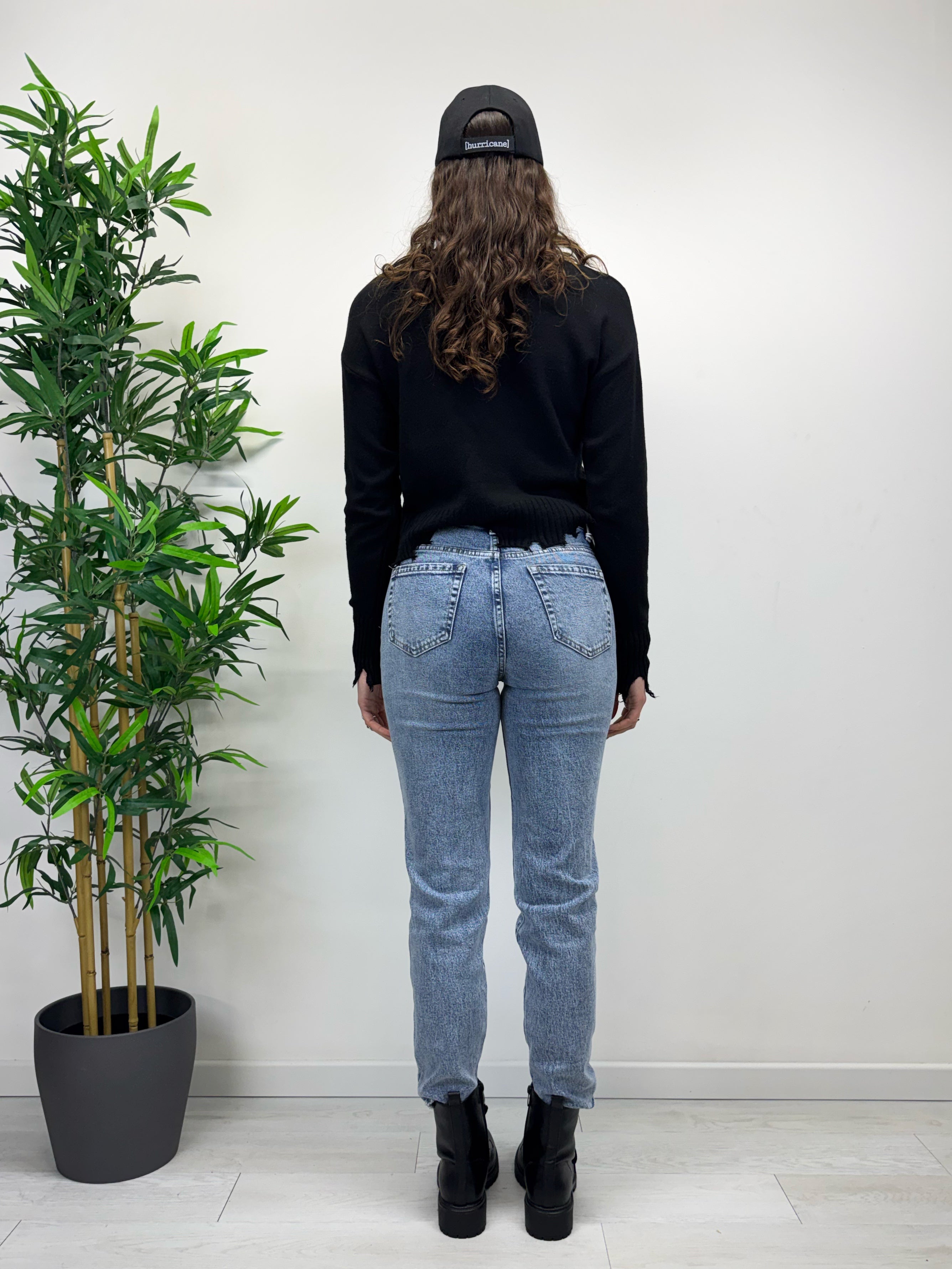 Jeans momfit lavaggio medio chiaro