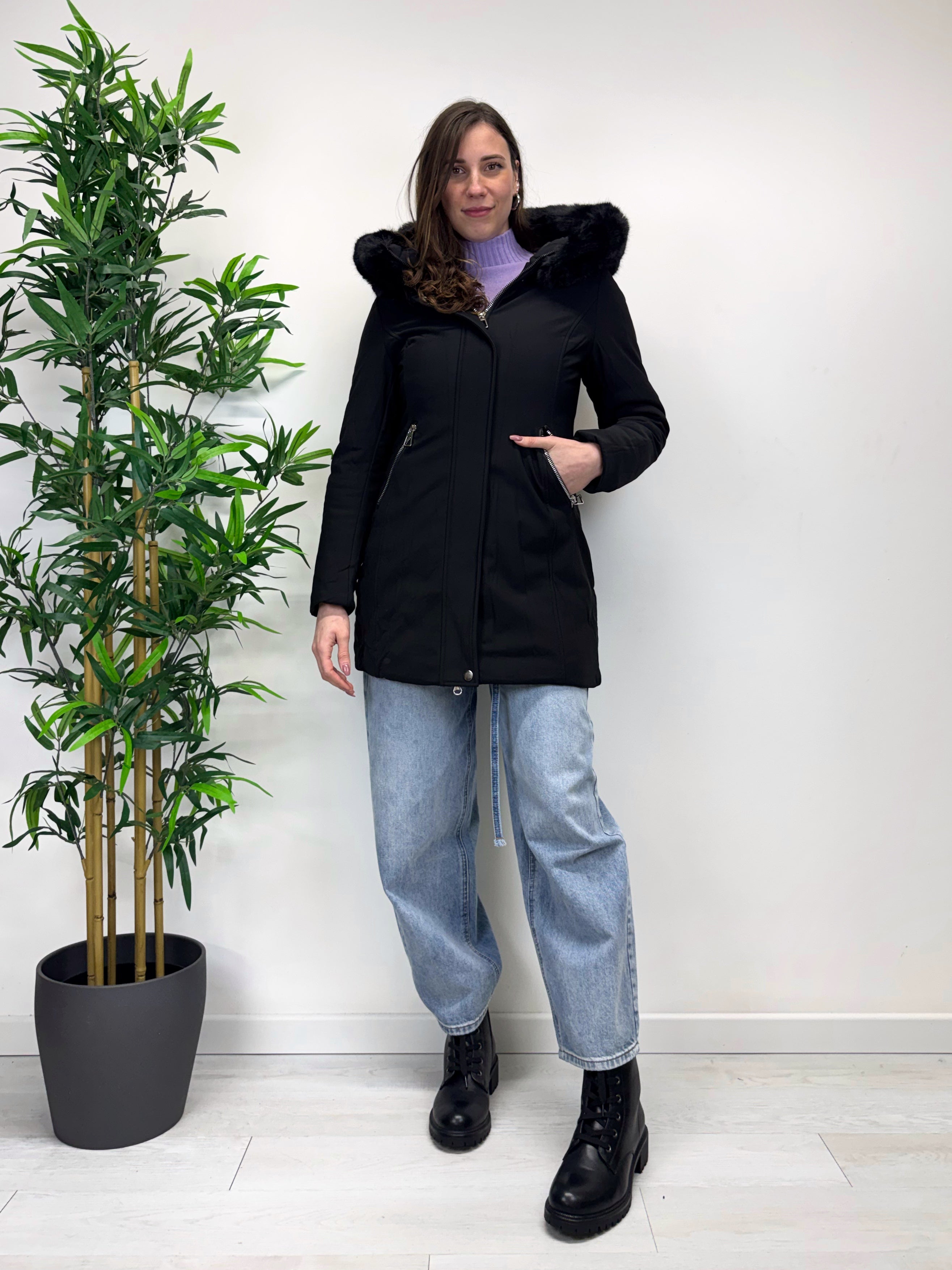 Parka slim fit con pelliccia removibile