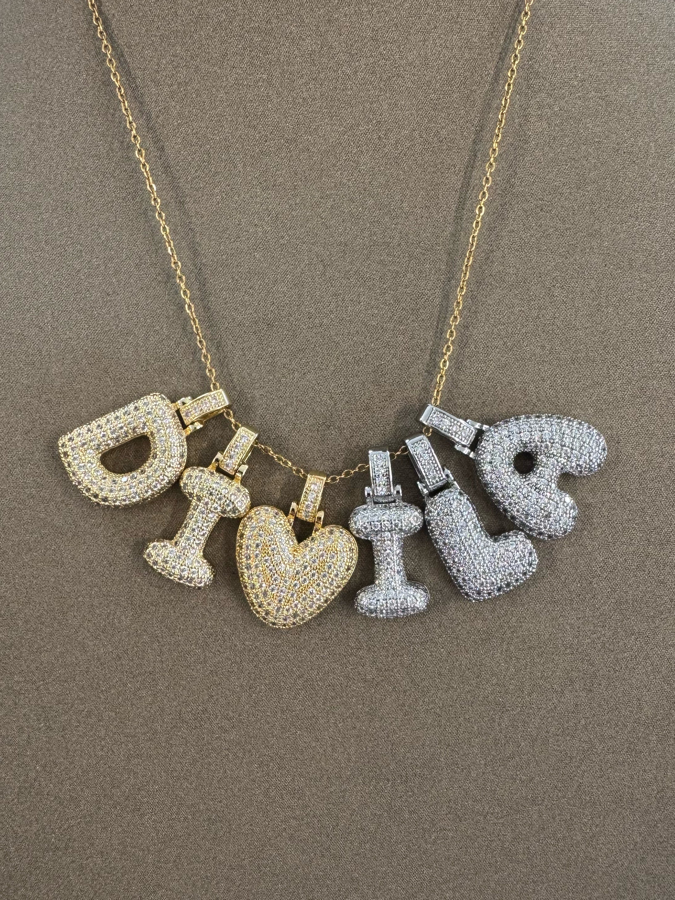 Catenina LETTERE +colori