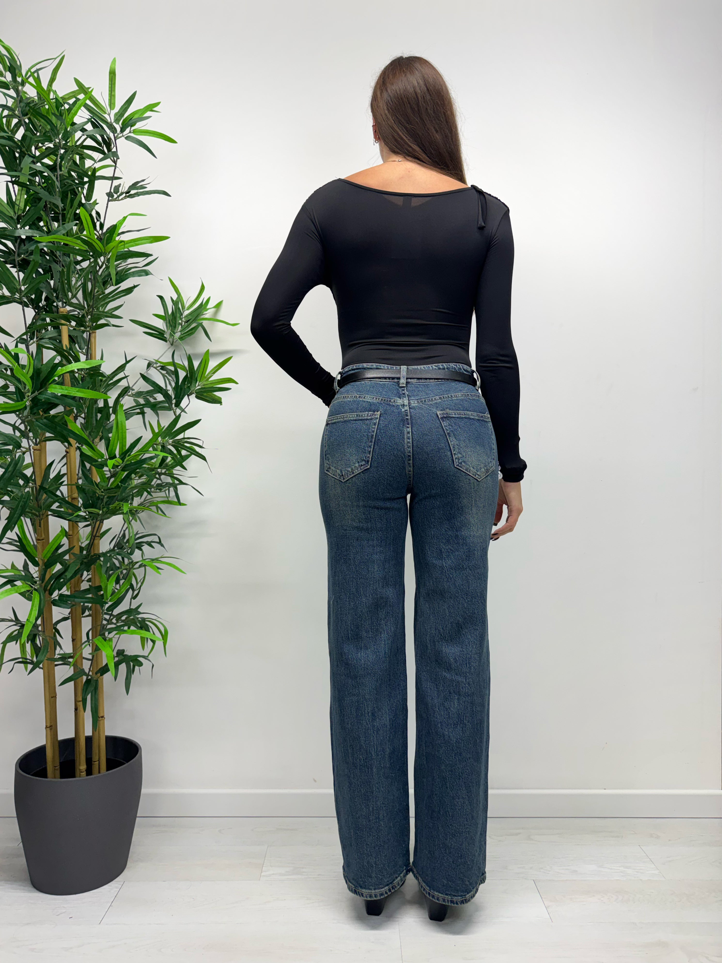 Jeans a palazzo lavaggio medio scuro