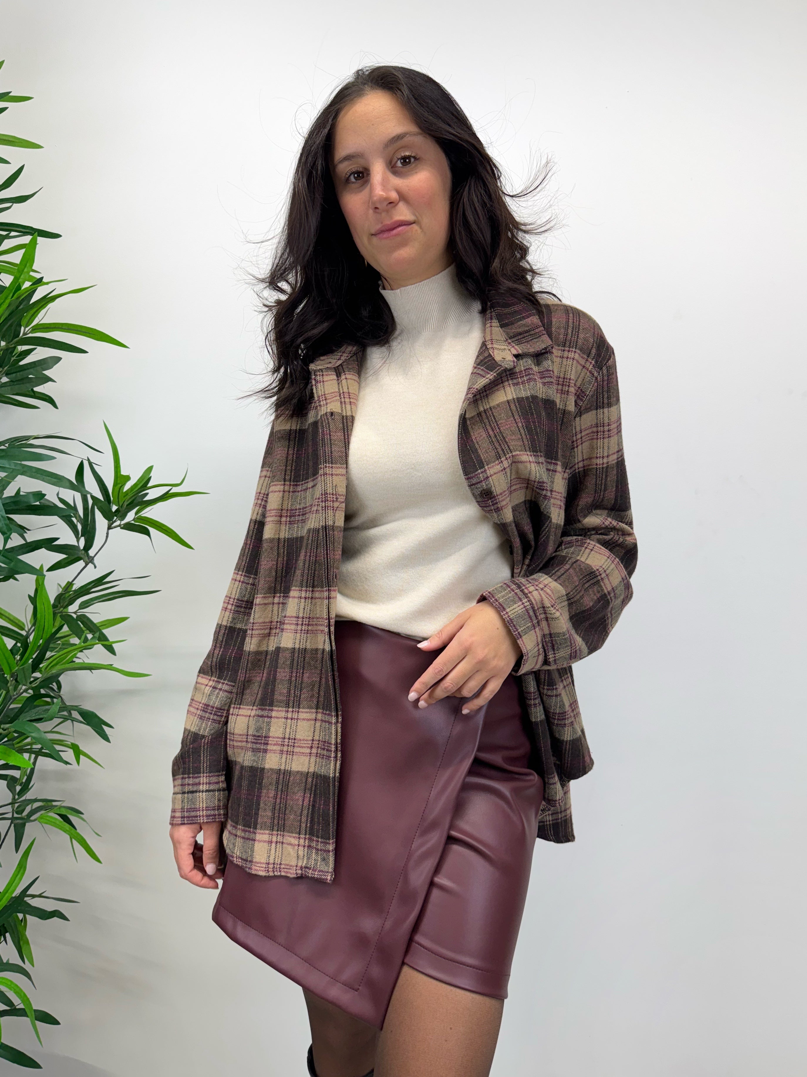 Pantagonna in ecopelle bordeaux