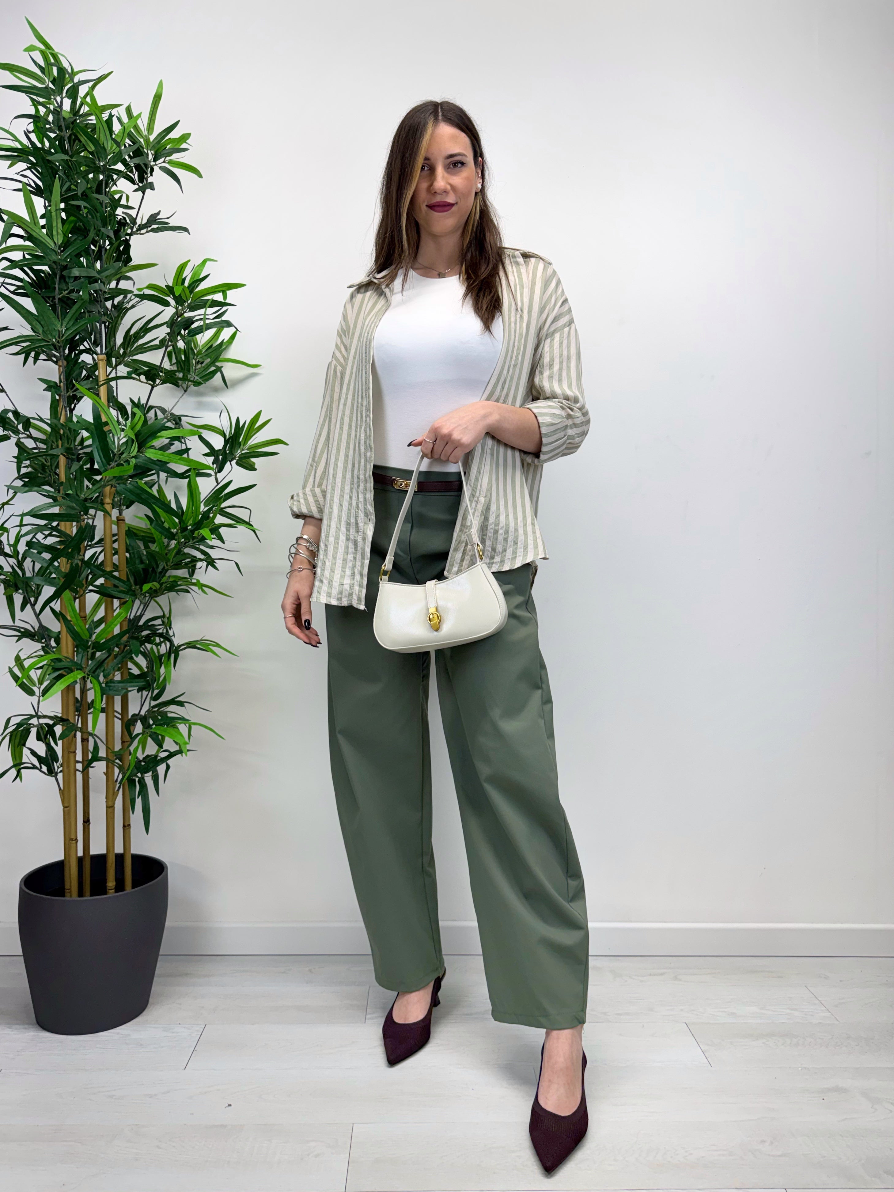 Pantaloni MERIDA verde militare