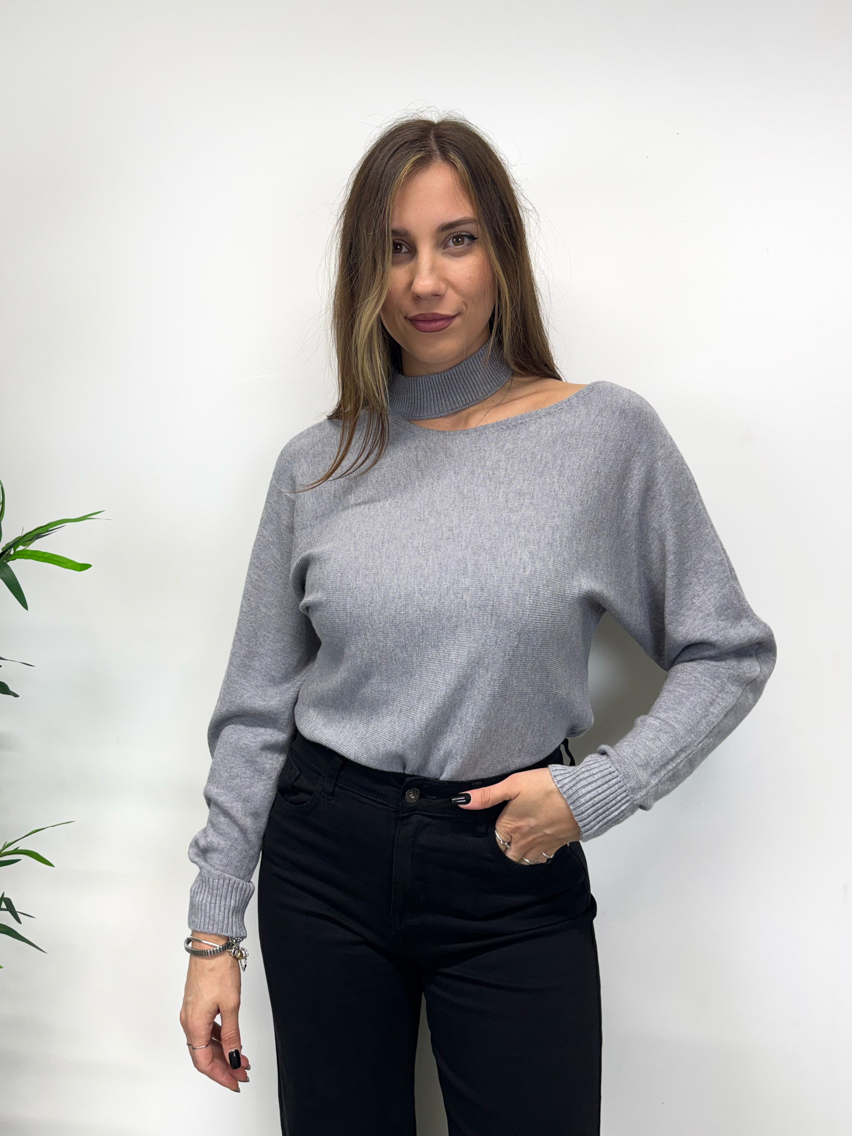 Maglioncino CUT OUT +colori