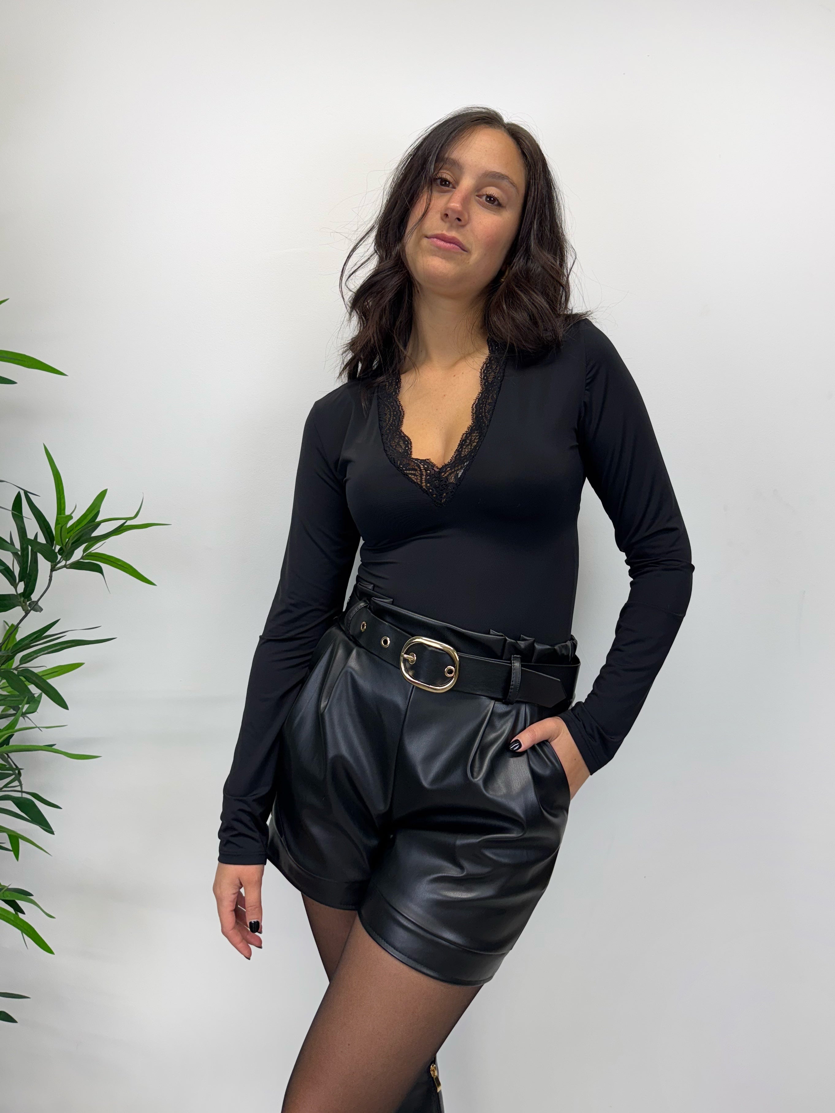 Shorts in ecopelle