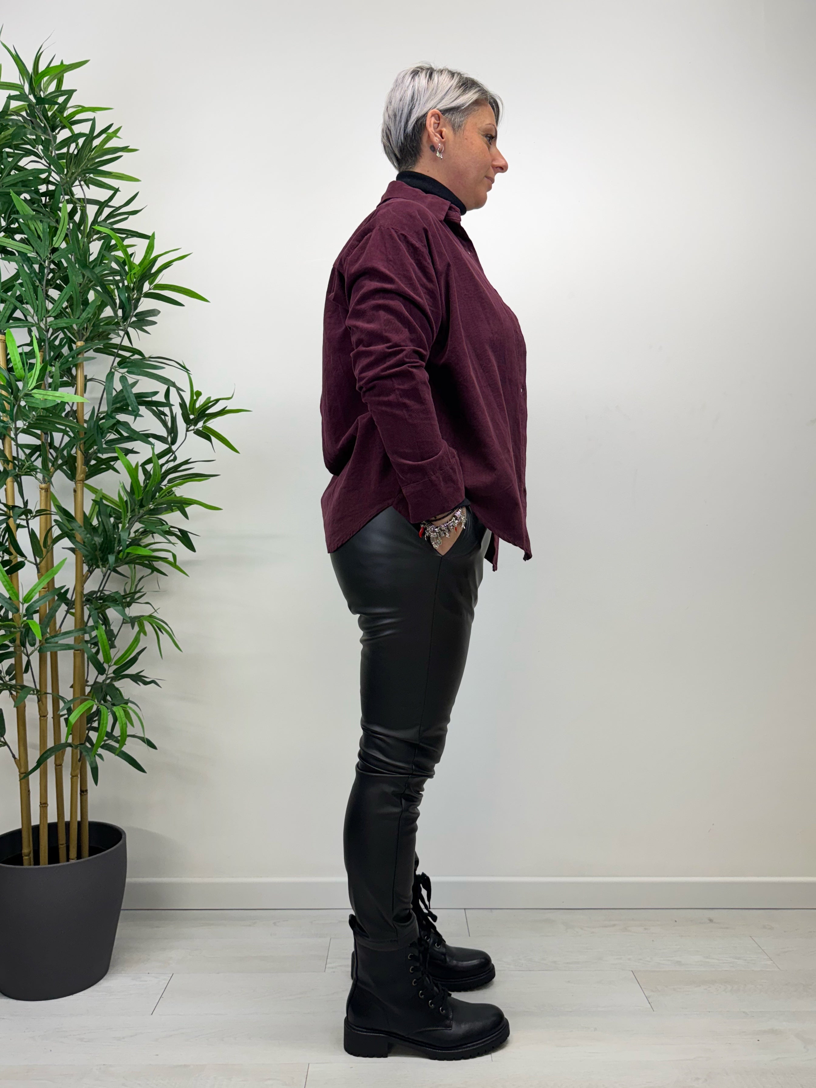 Pantaloni in ecopelle