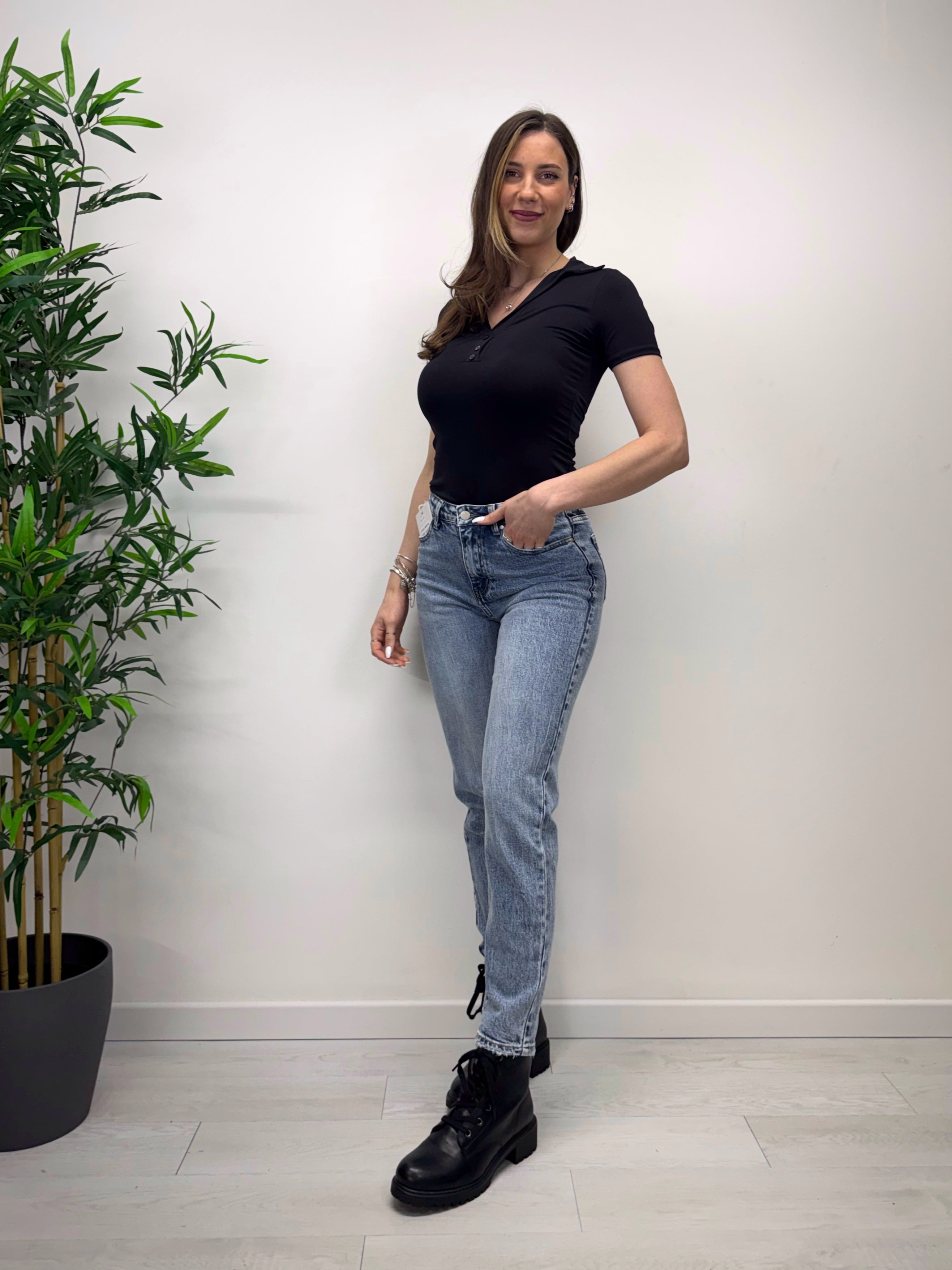 Jeans momfit lavaggio medio chiaro