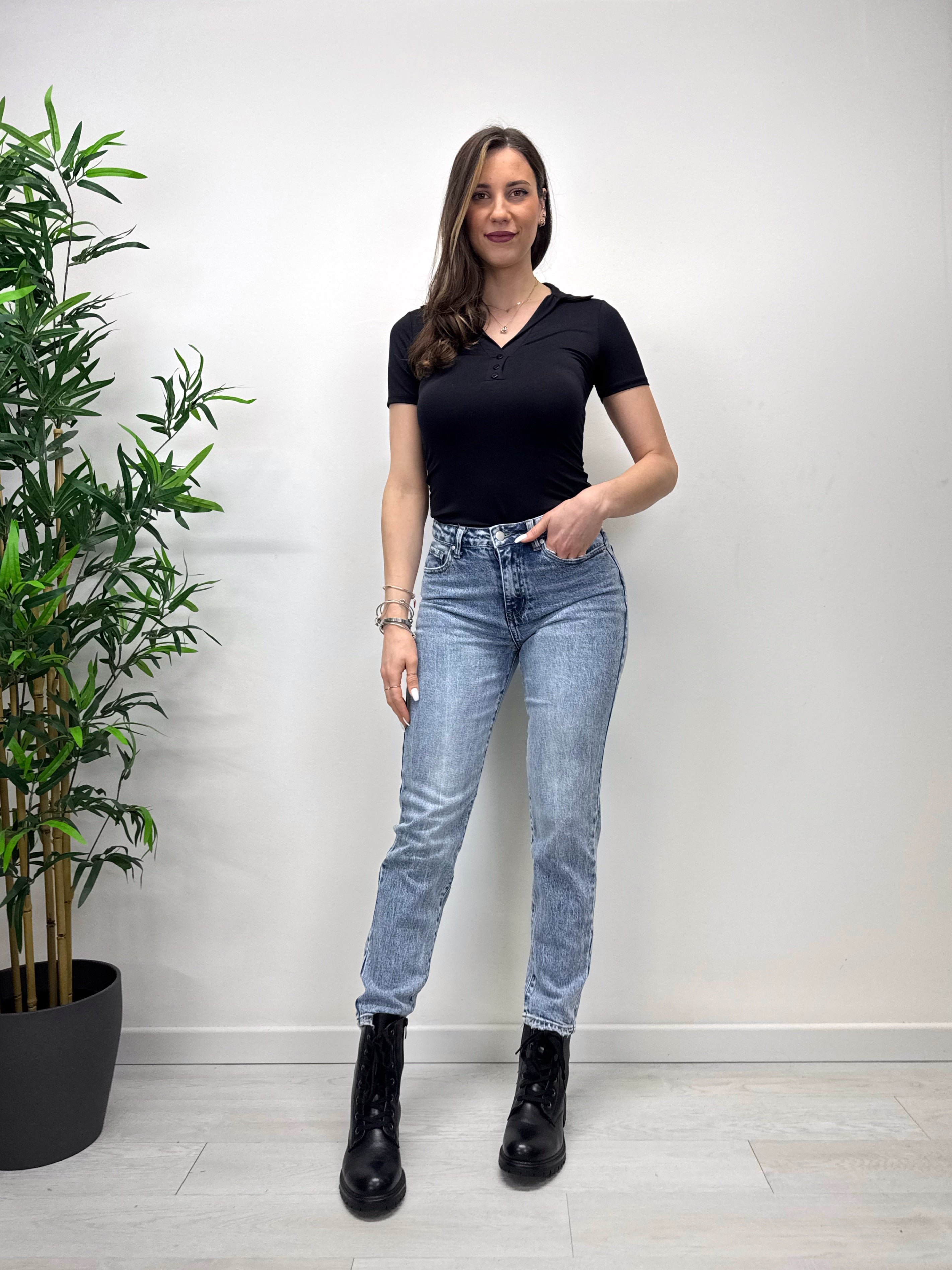 Jeans momfit lavaggio medio chiaro