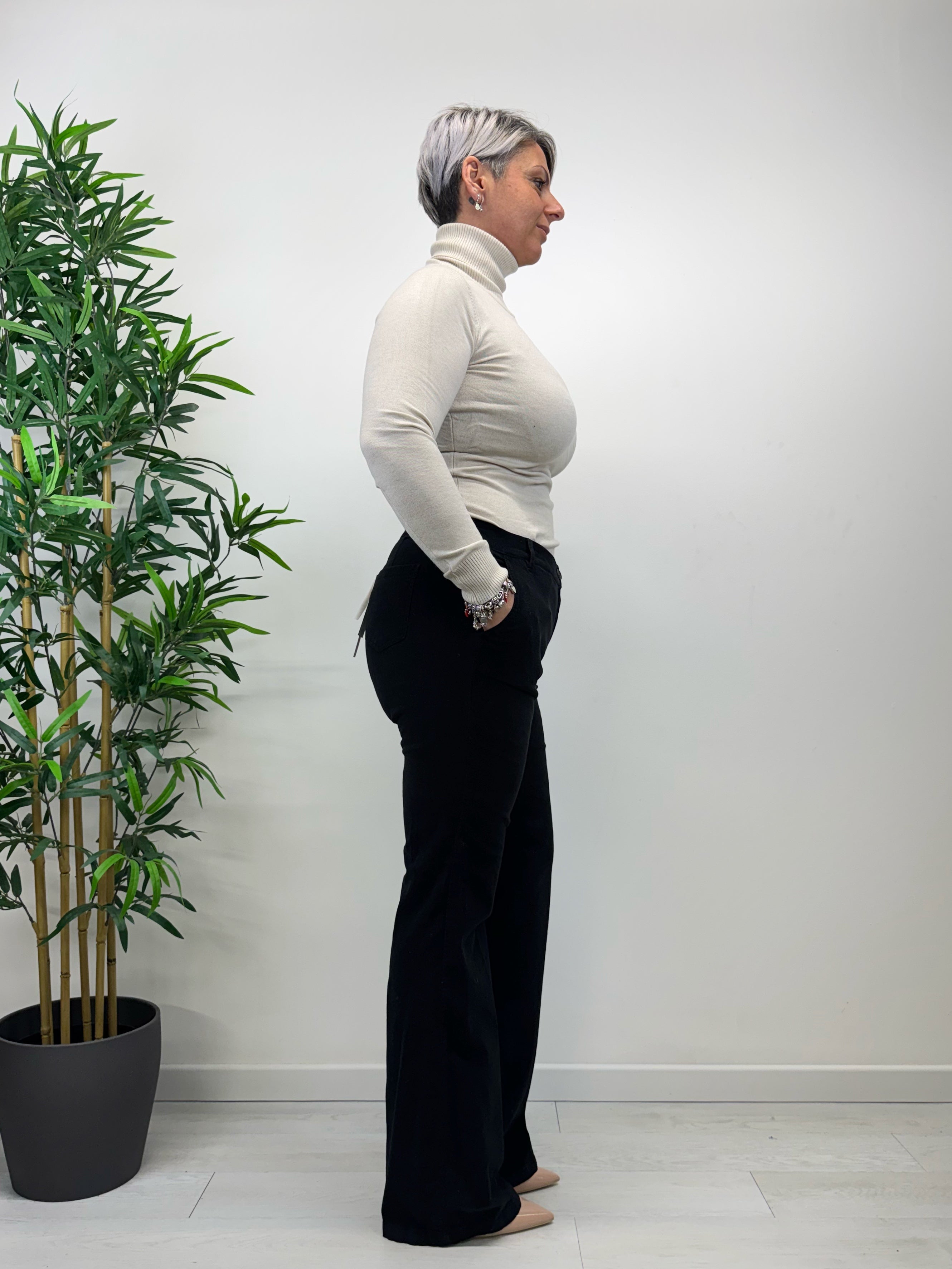 Pantaloni VICTORIA neri