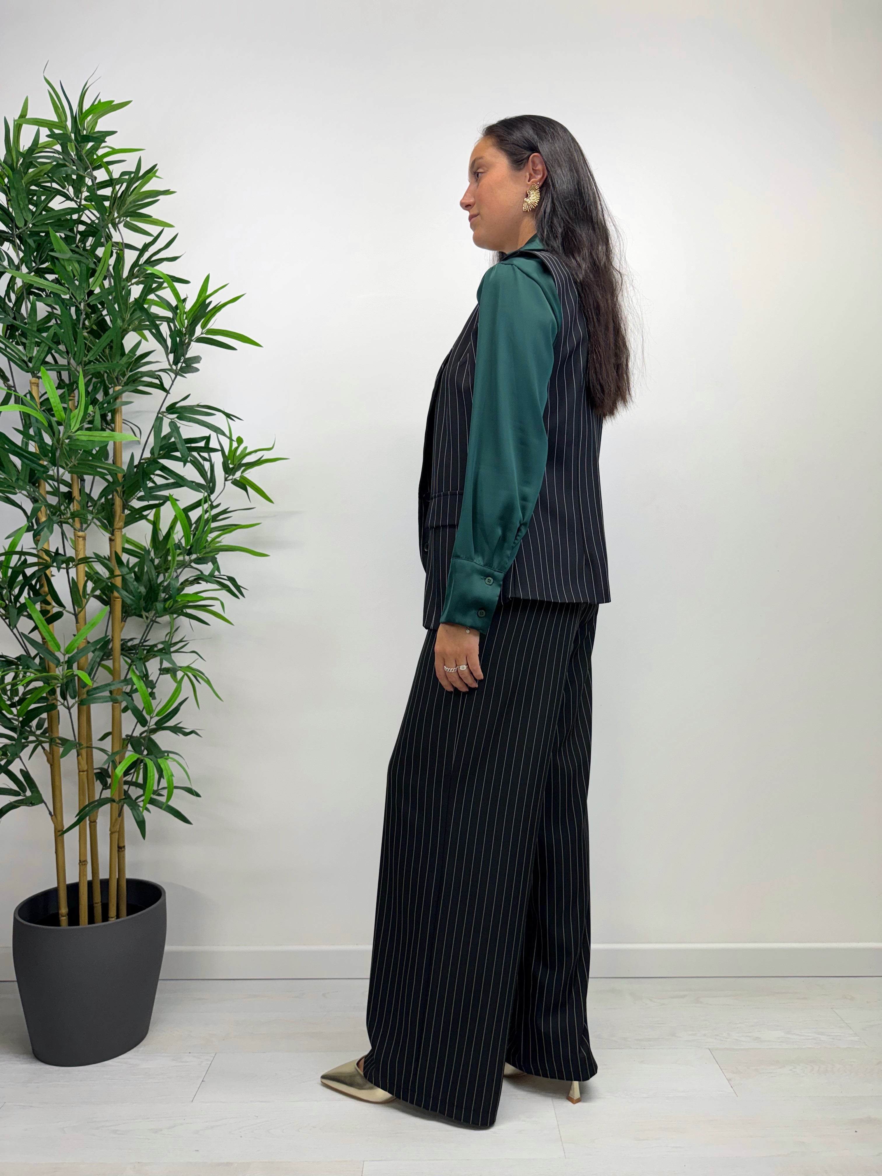 Gilet over NY nero