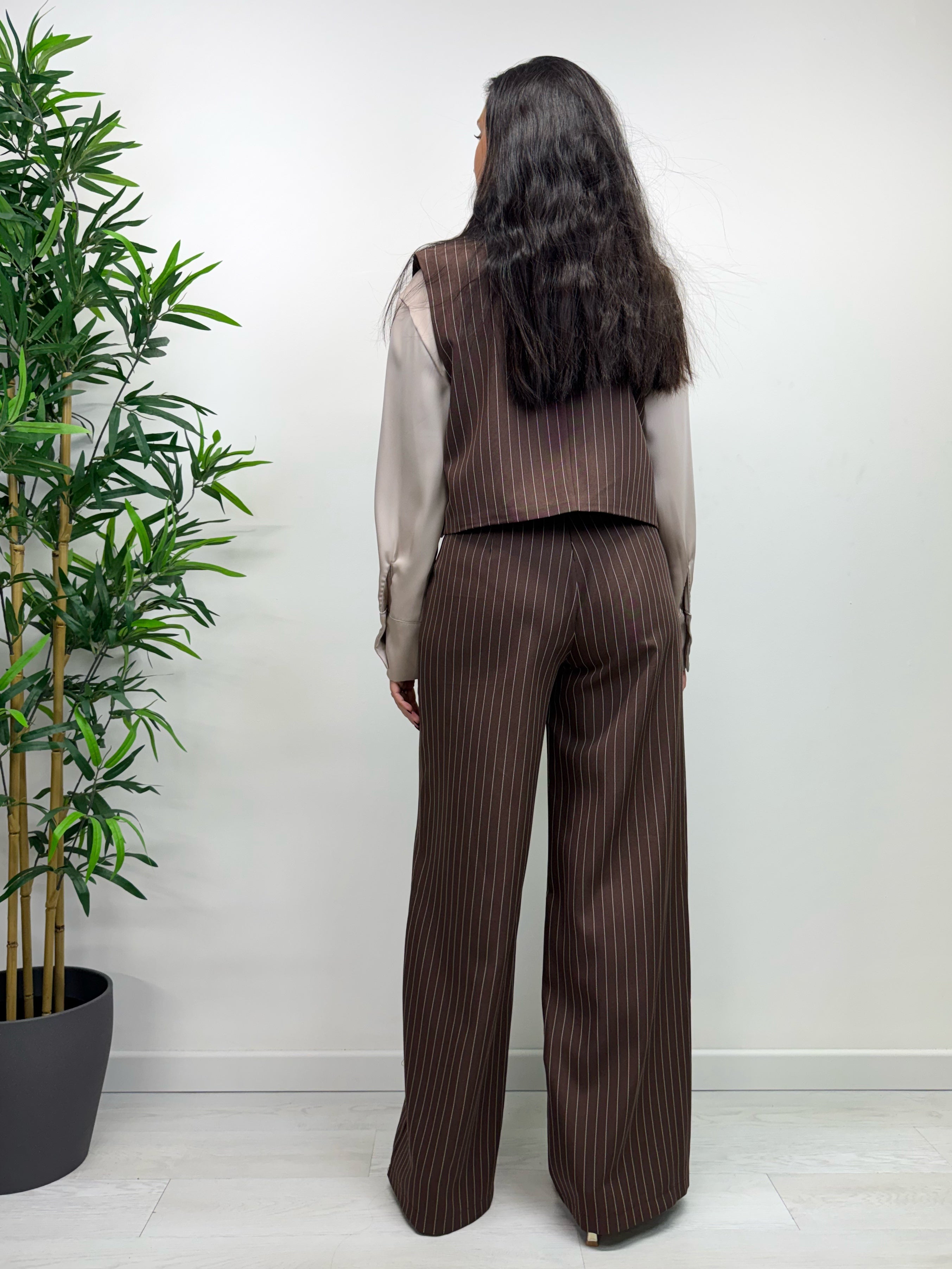 Gilet crop NY cioccolato