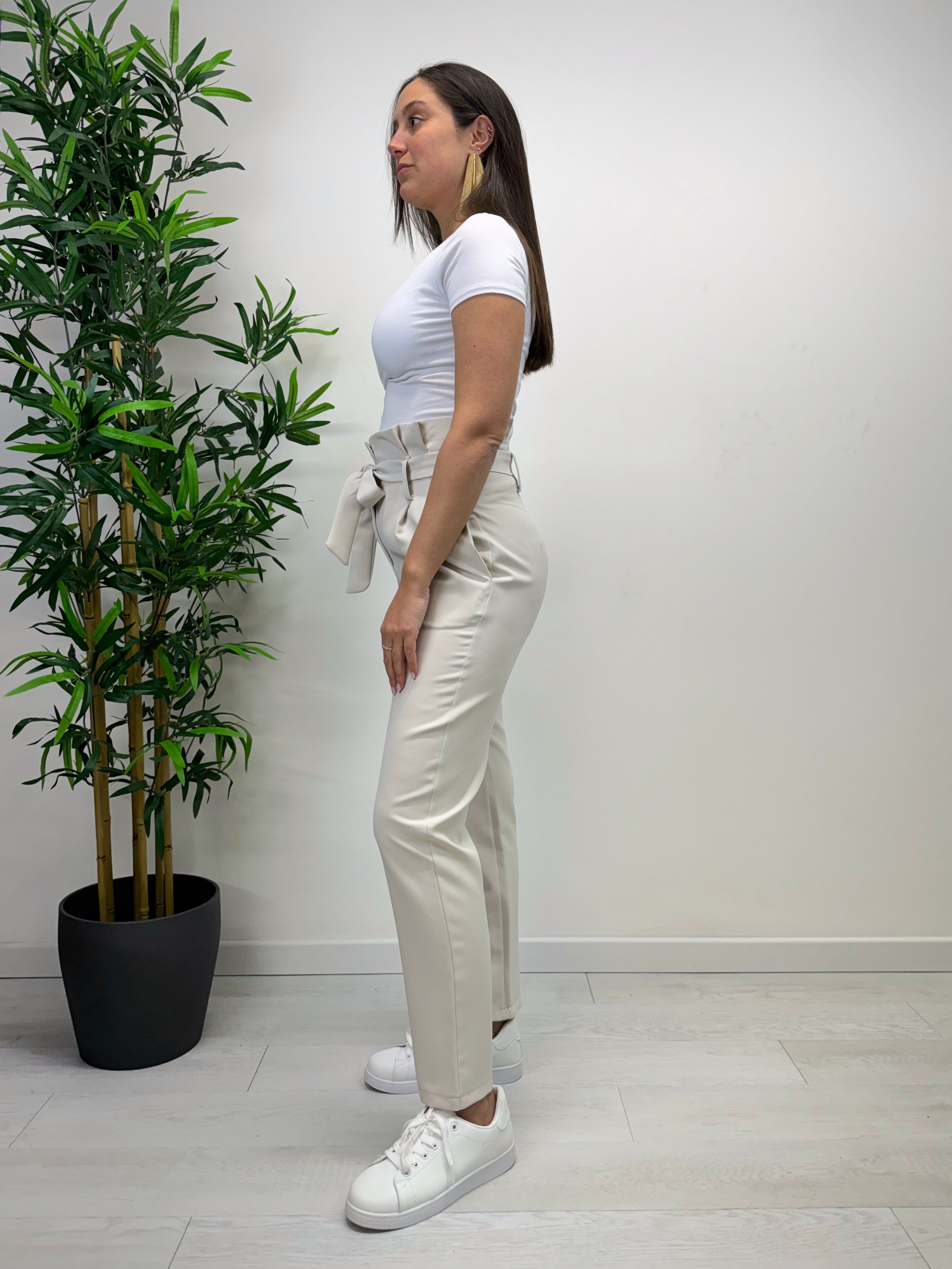 Pantaloni fiocco beige