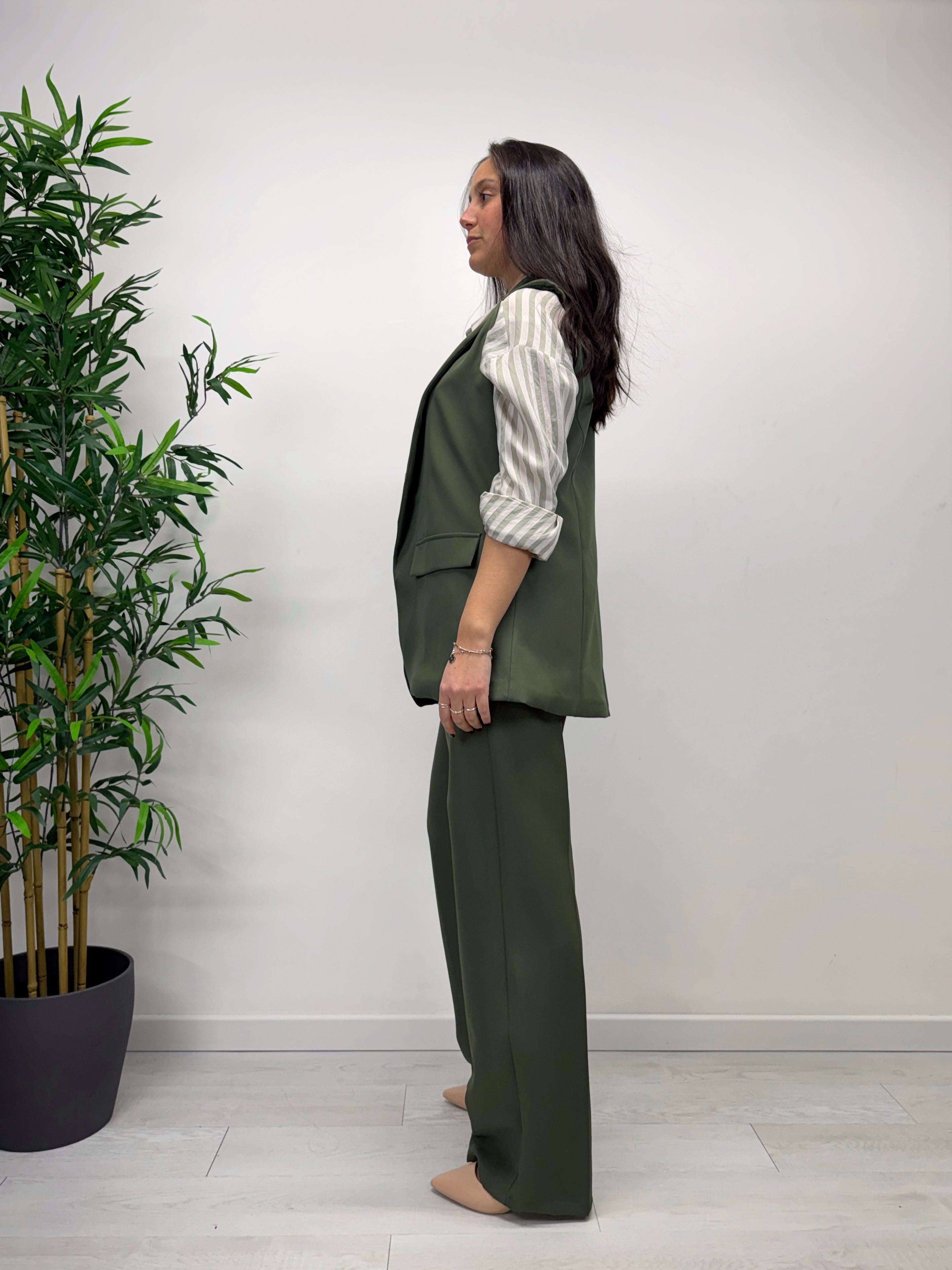 Pantaloni a palazzo DORA verde militare