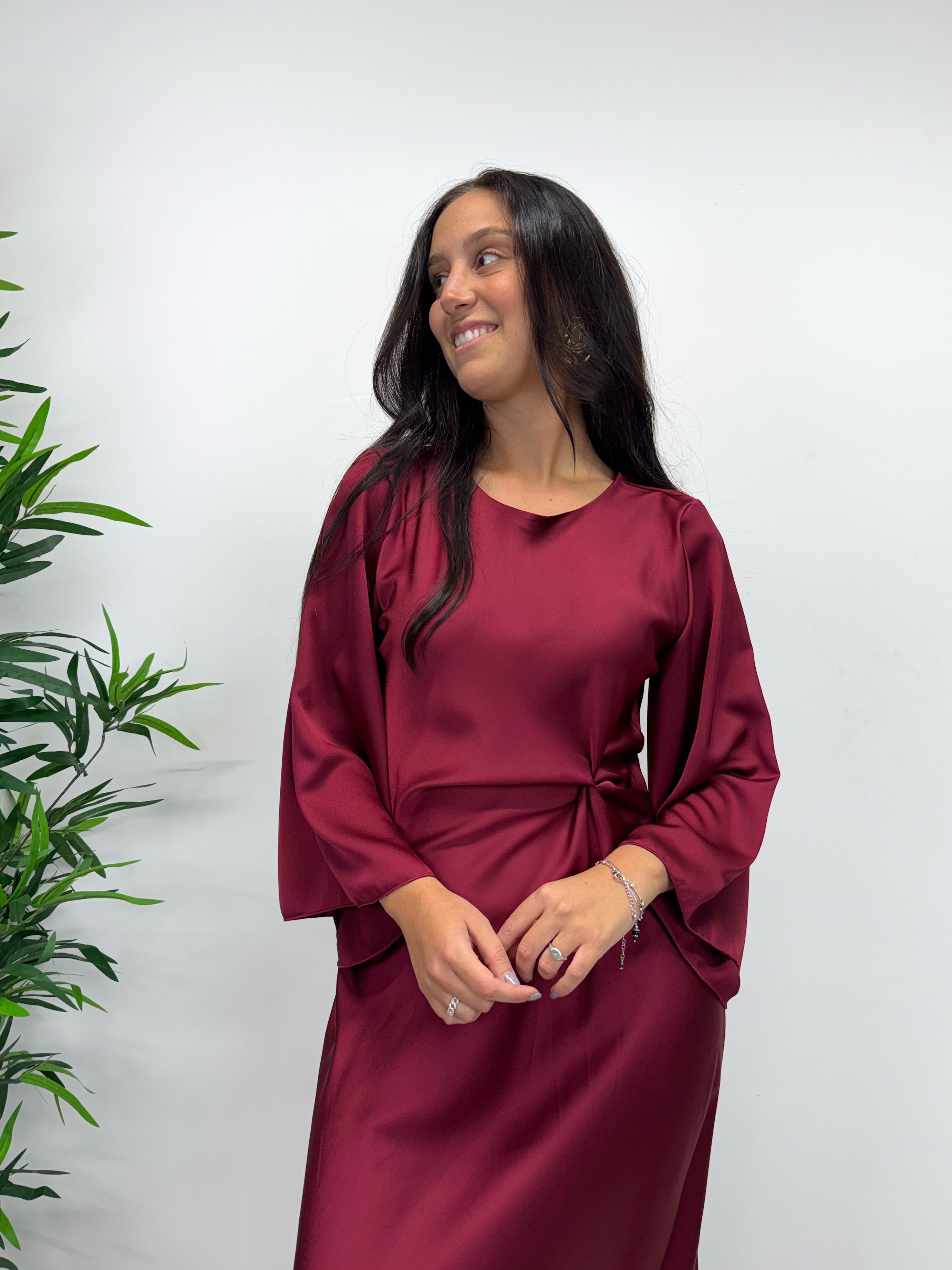 Abito con nodo fragola