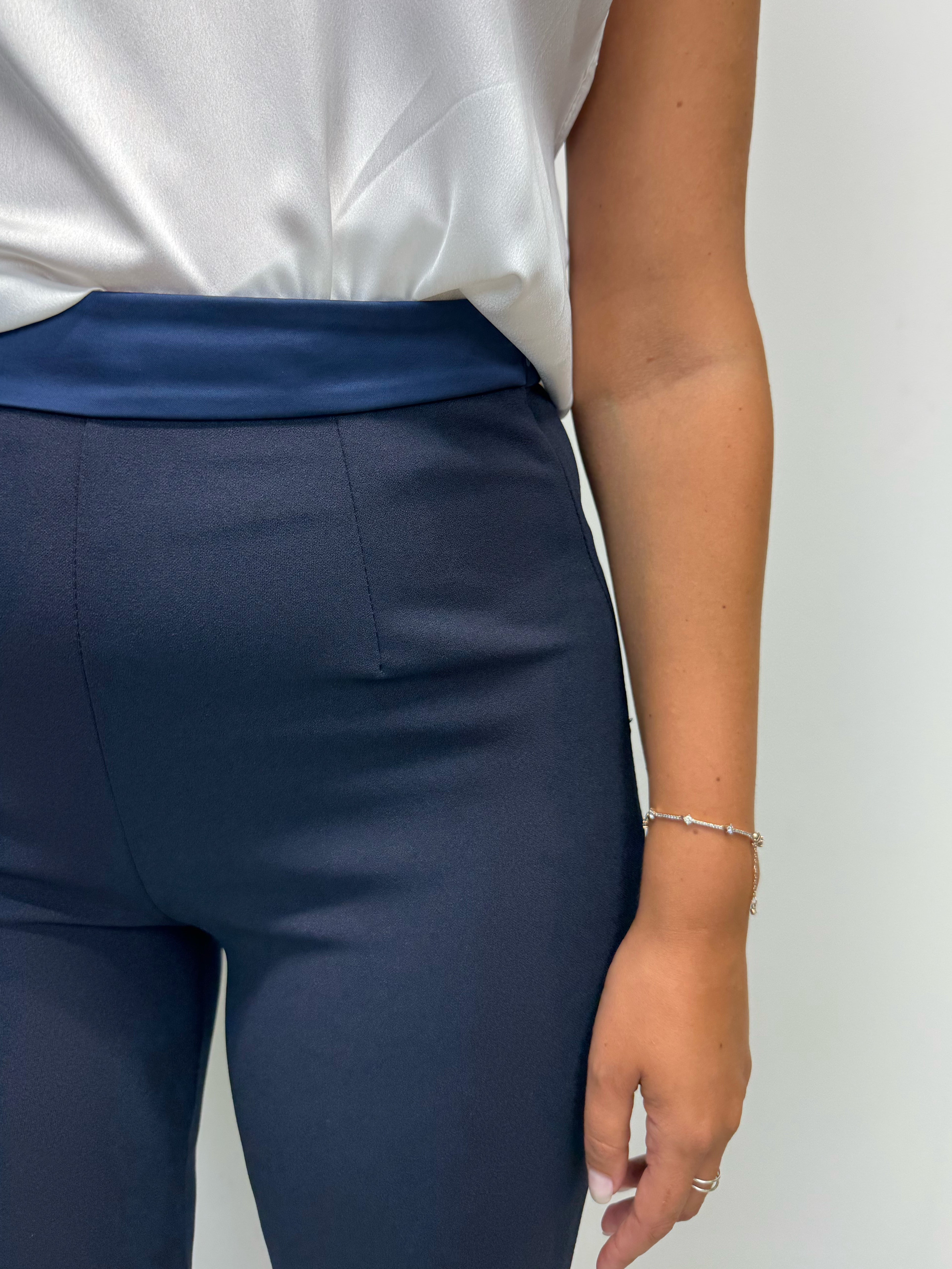 Pantaloni BEATRICE