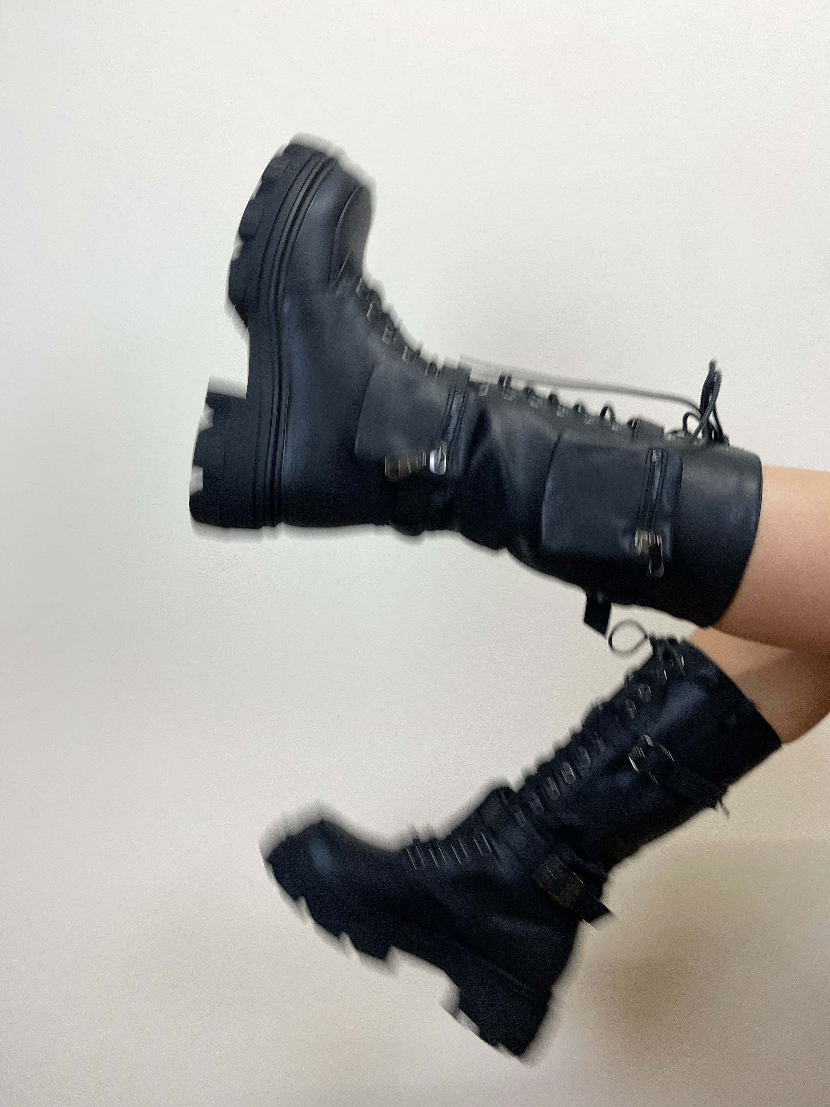 MILITARY BOOTS