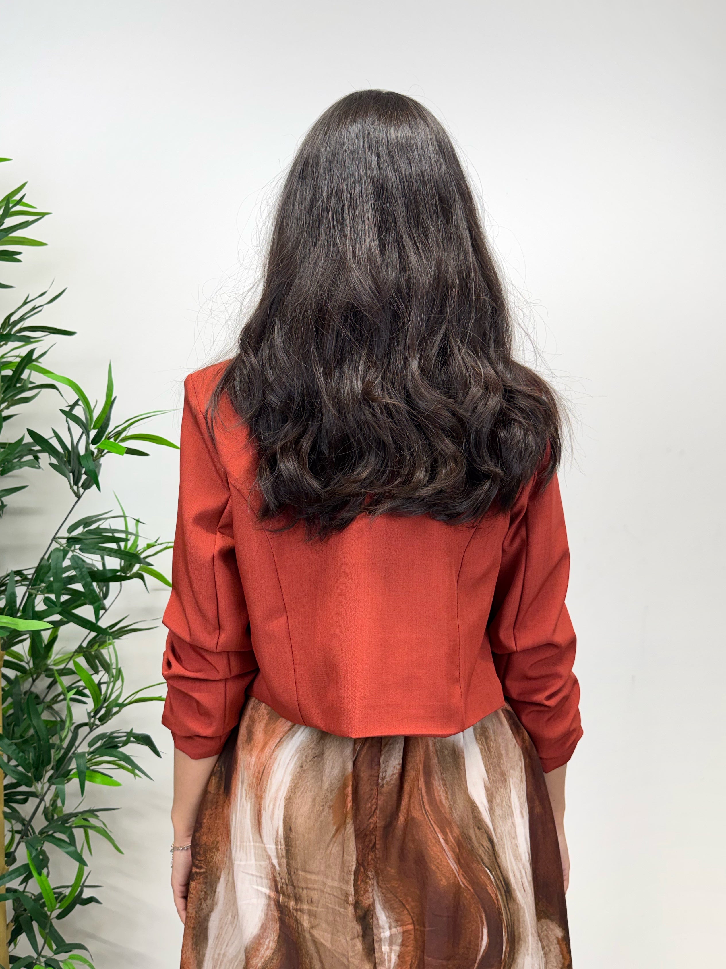 Blazer crop con manica arricciata +colori