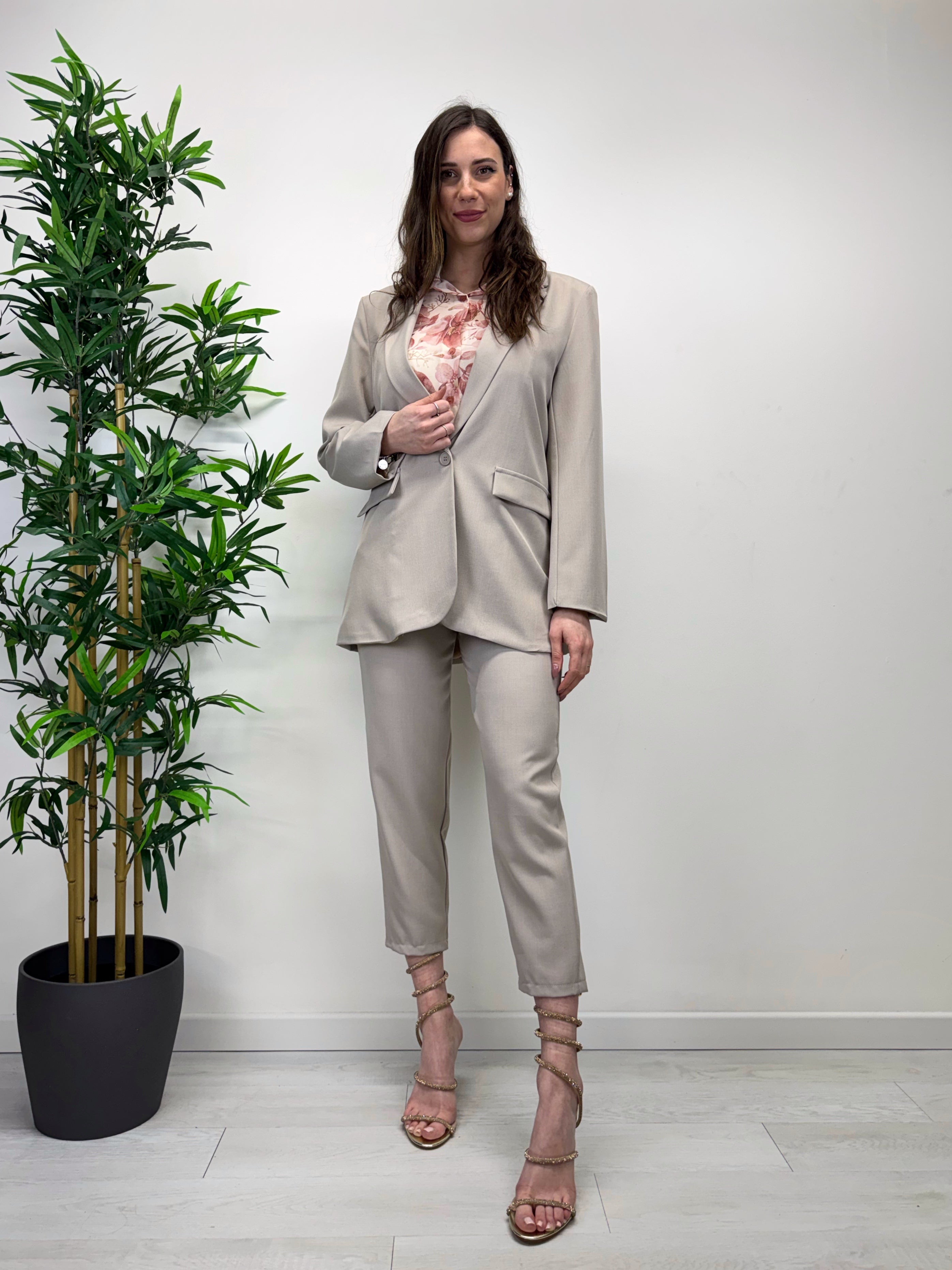 Tailleur CLARISSA taupe