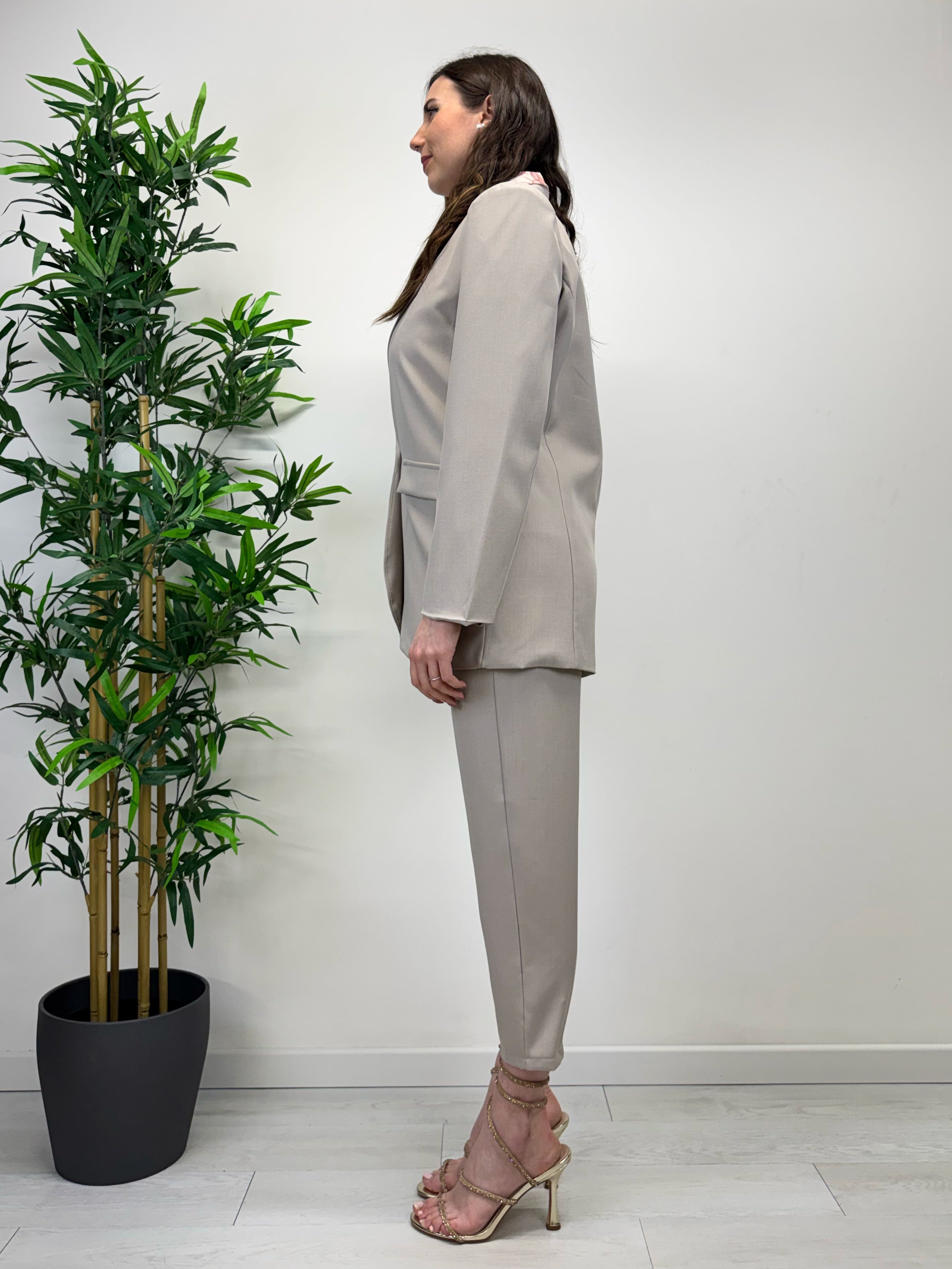 Tailleur CLARISSA taupe