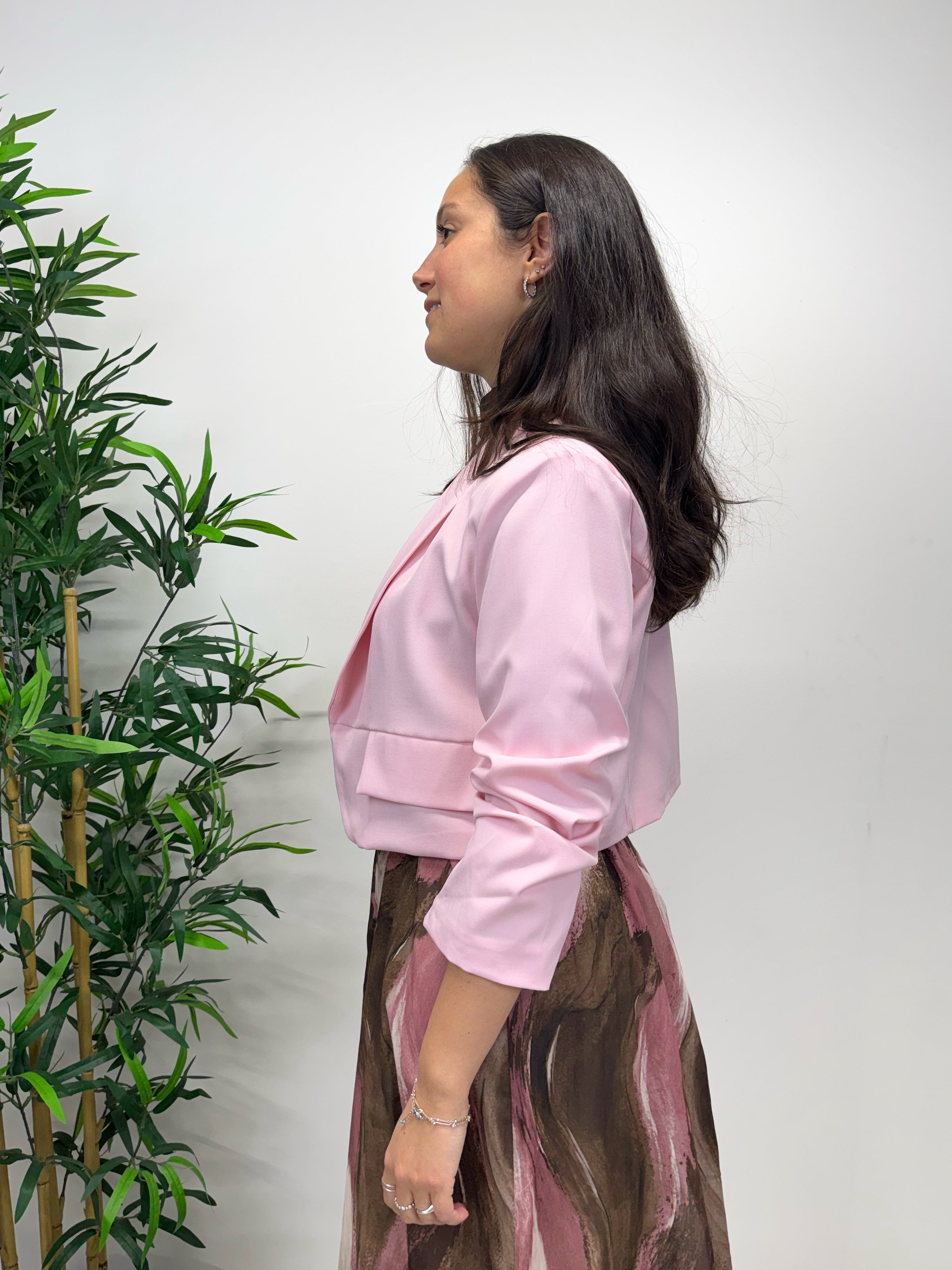 Blazer crop con manica arricciata +colori