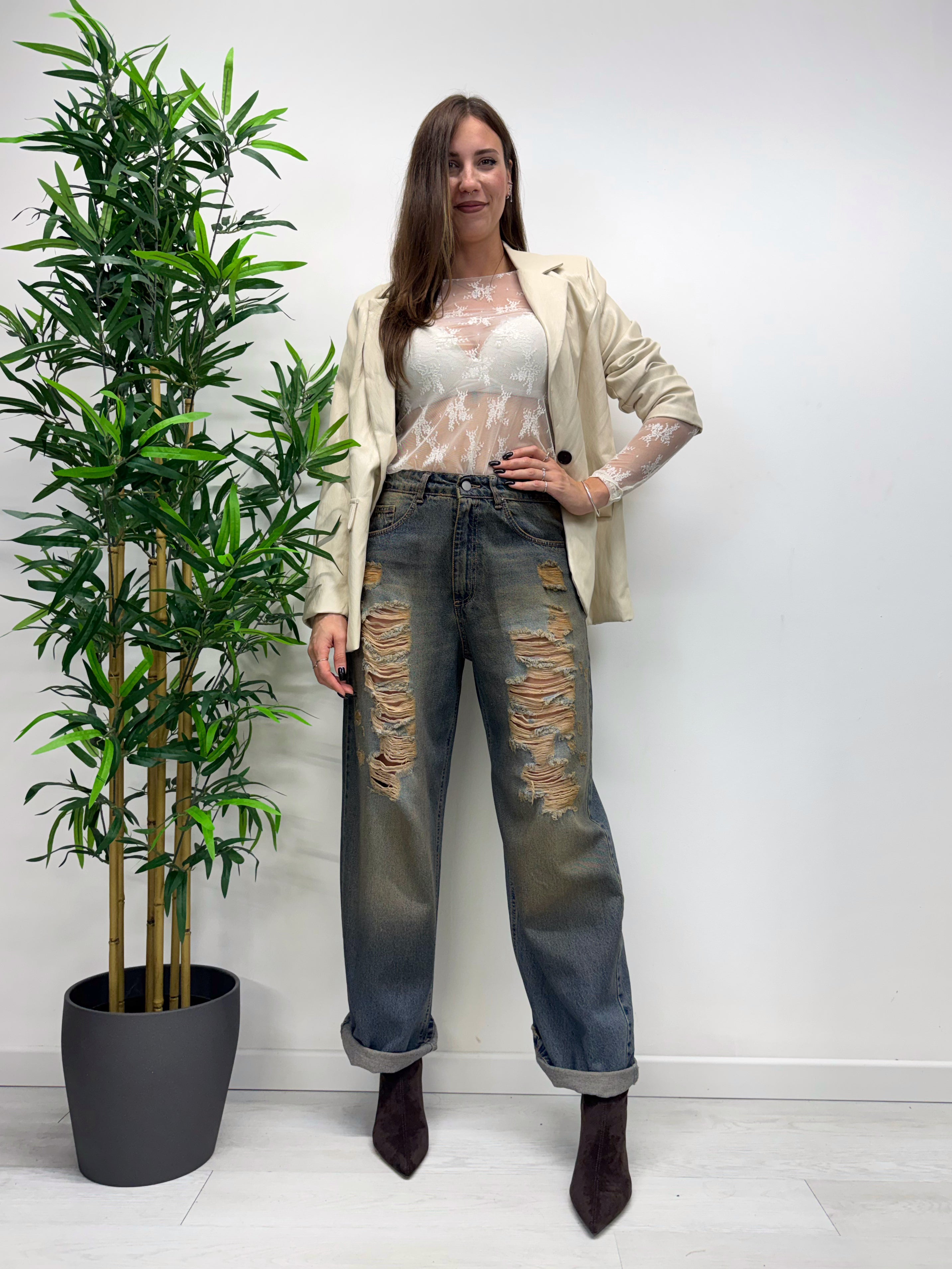 Jeans kikisix sabbiato con rotture the