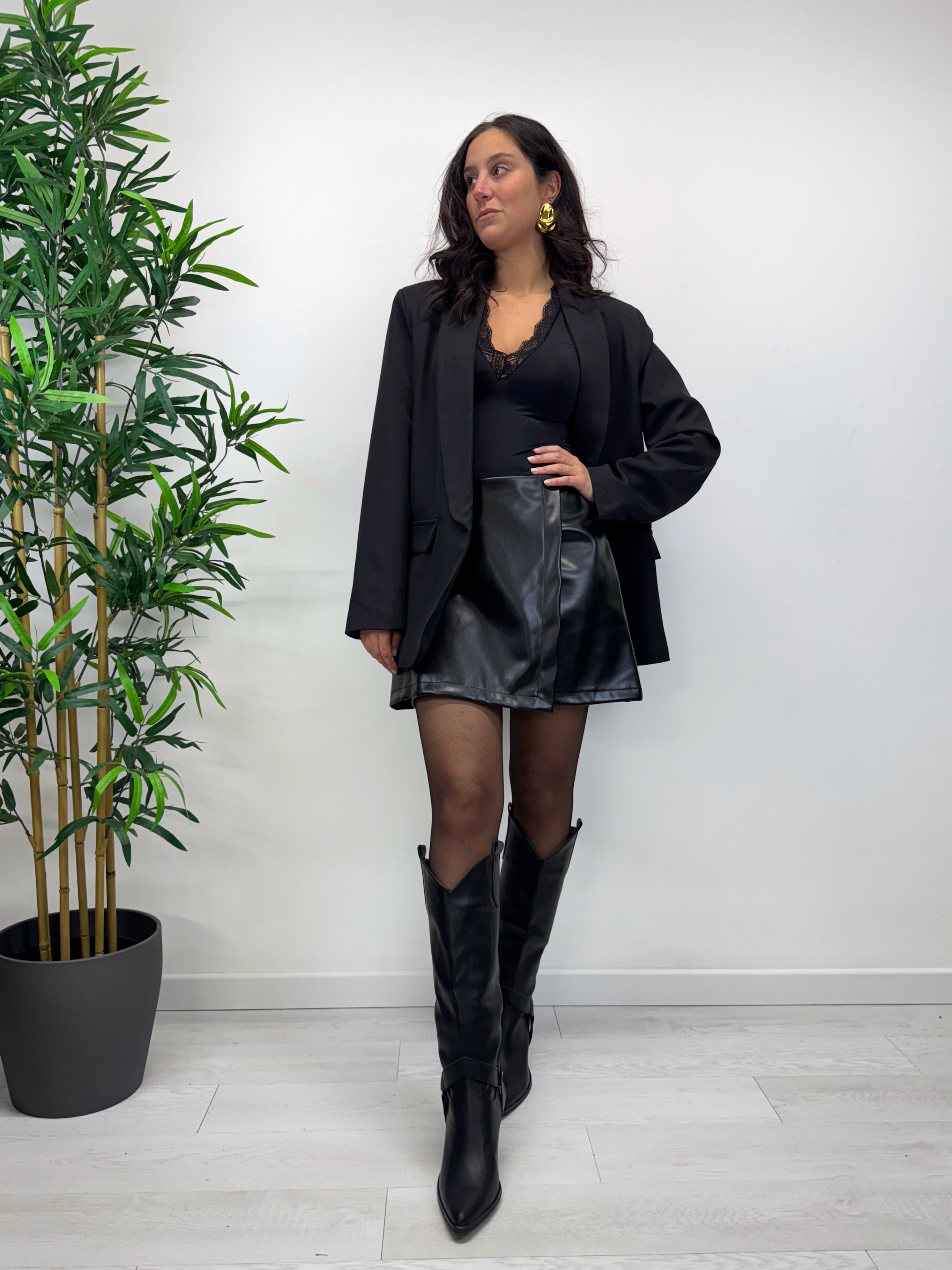 Pantagonna in ecopelle nero