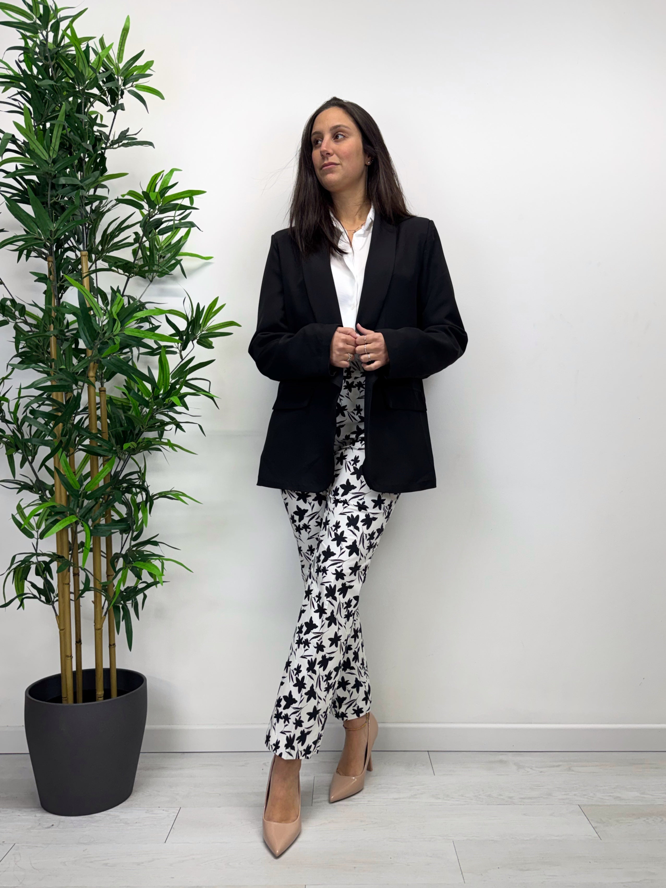 Pantaloni BLACK FLOWERS