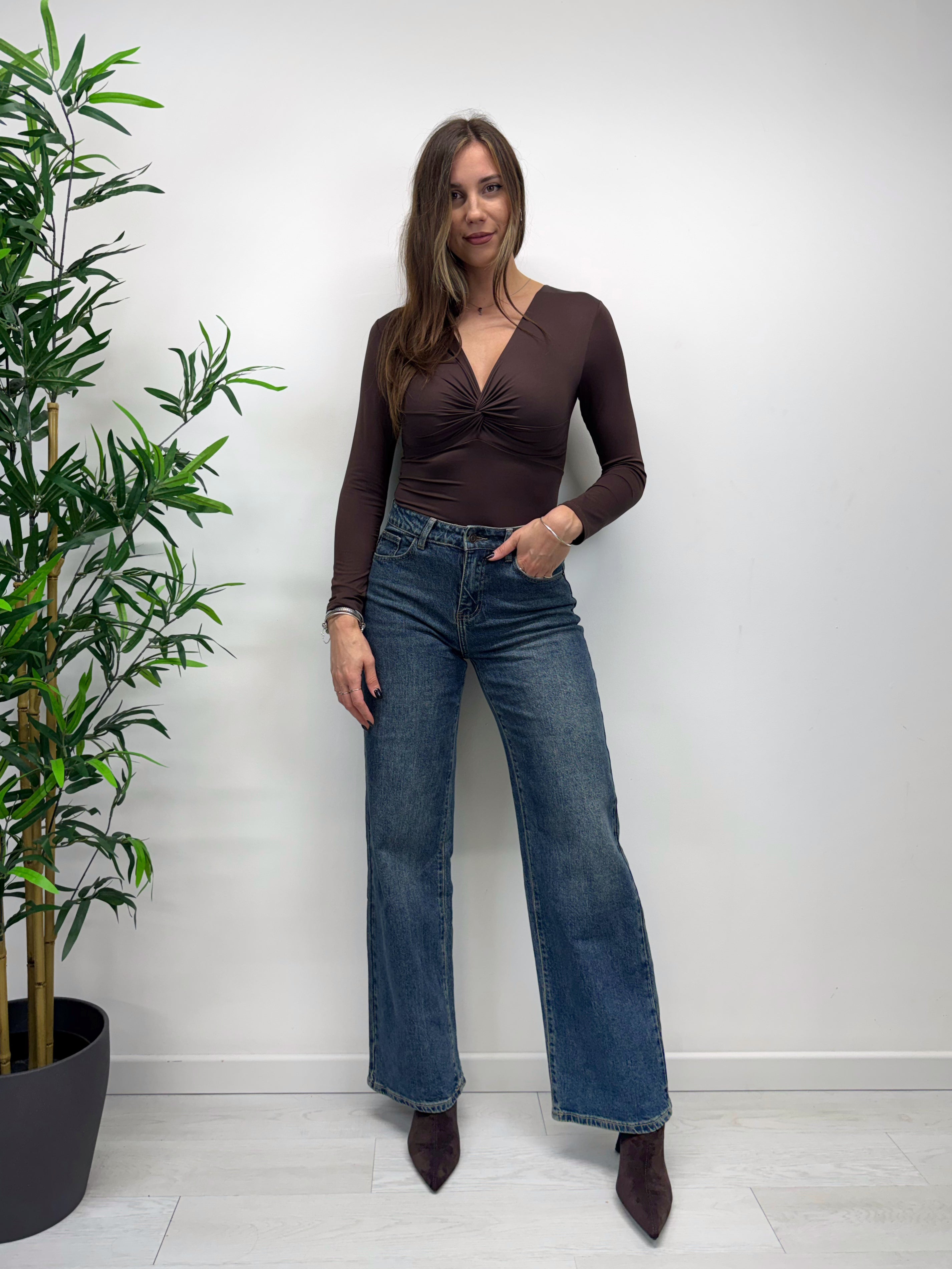Body con nodo +colori