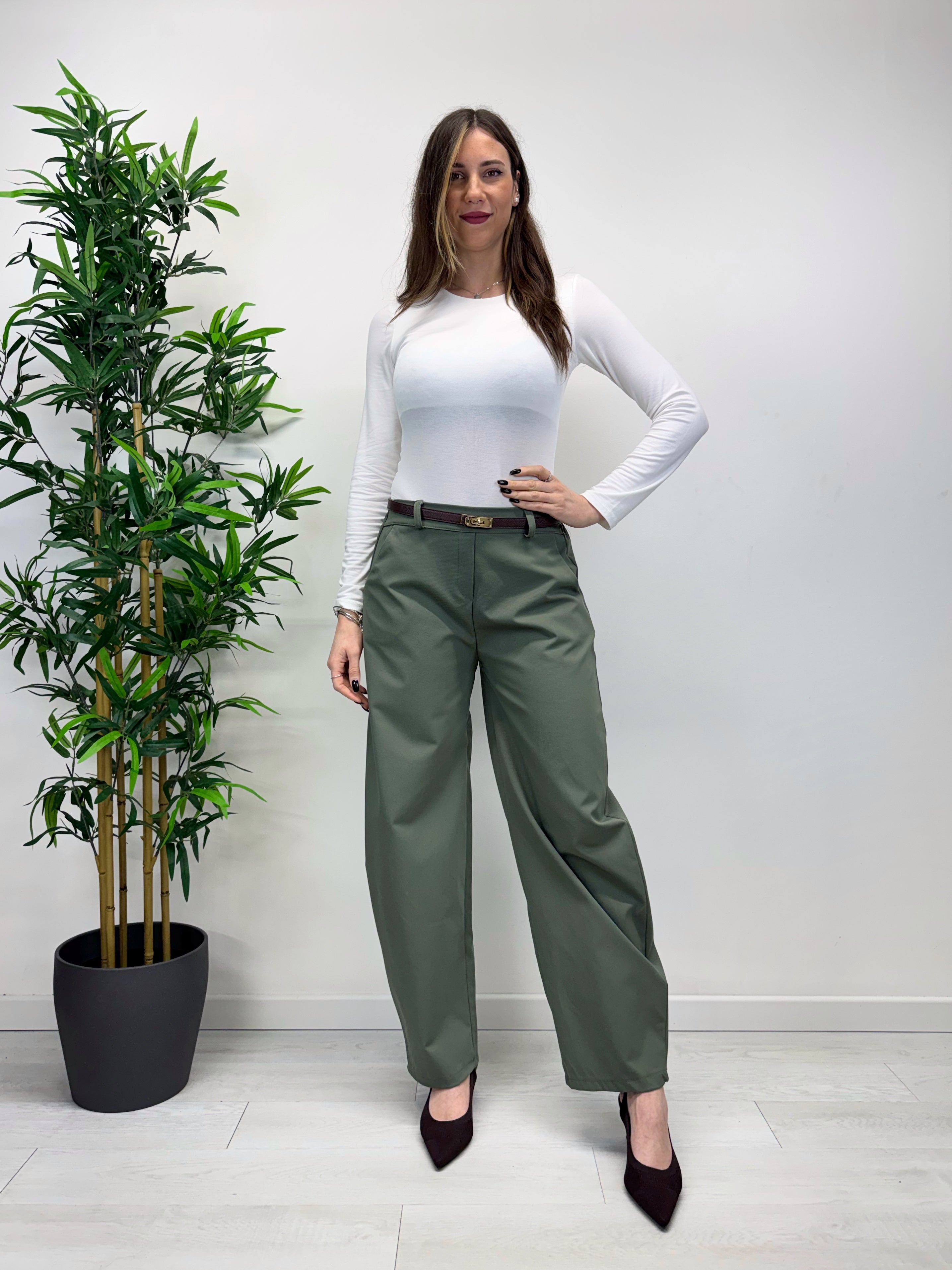 Pantaloni MERIDA verde militare