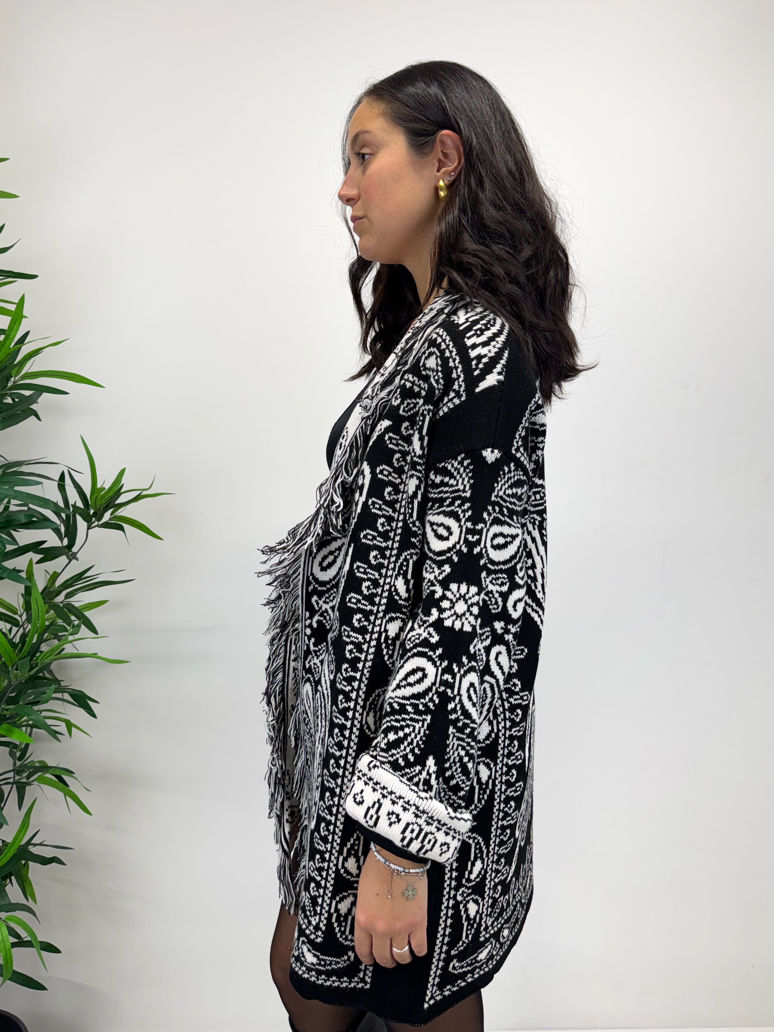 Cardigan CHUCKY bianco e nero