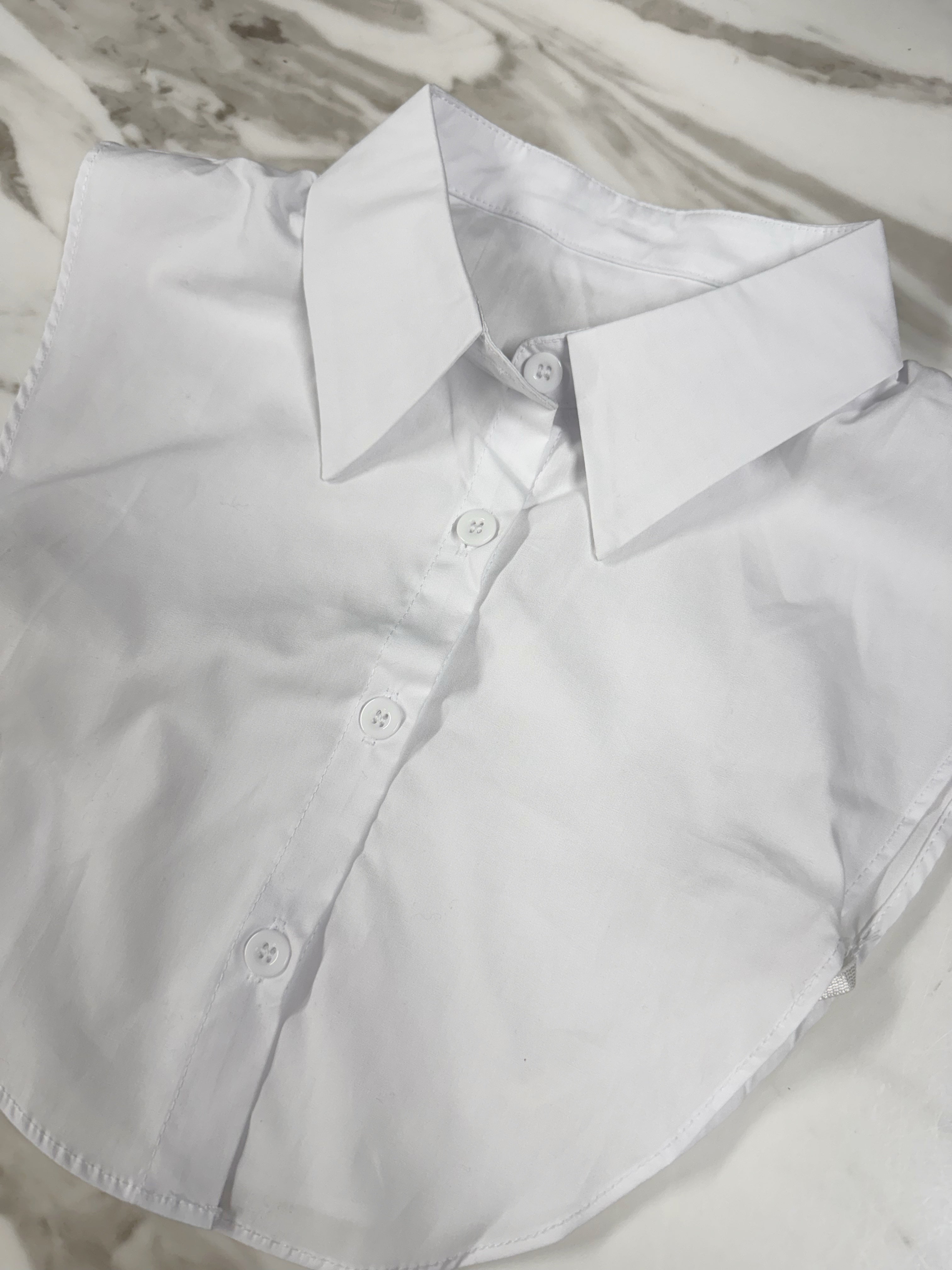 Colletto camicia bianco