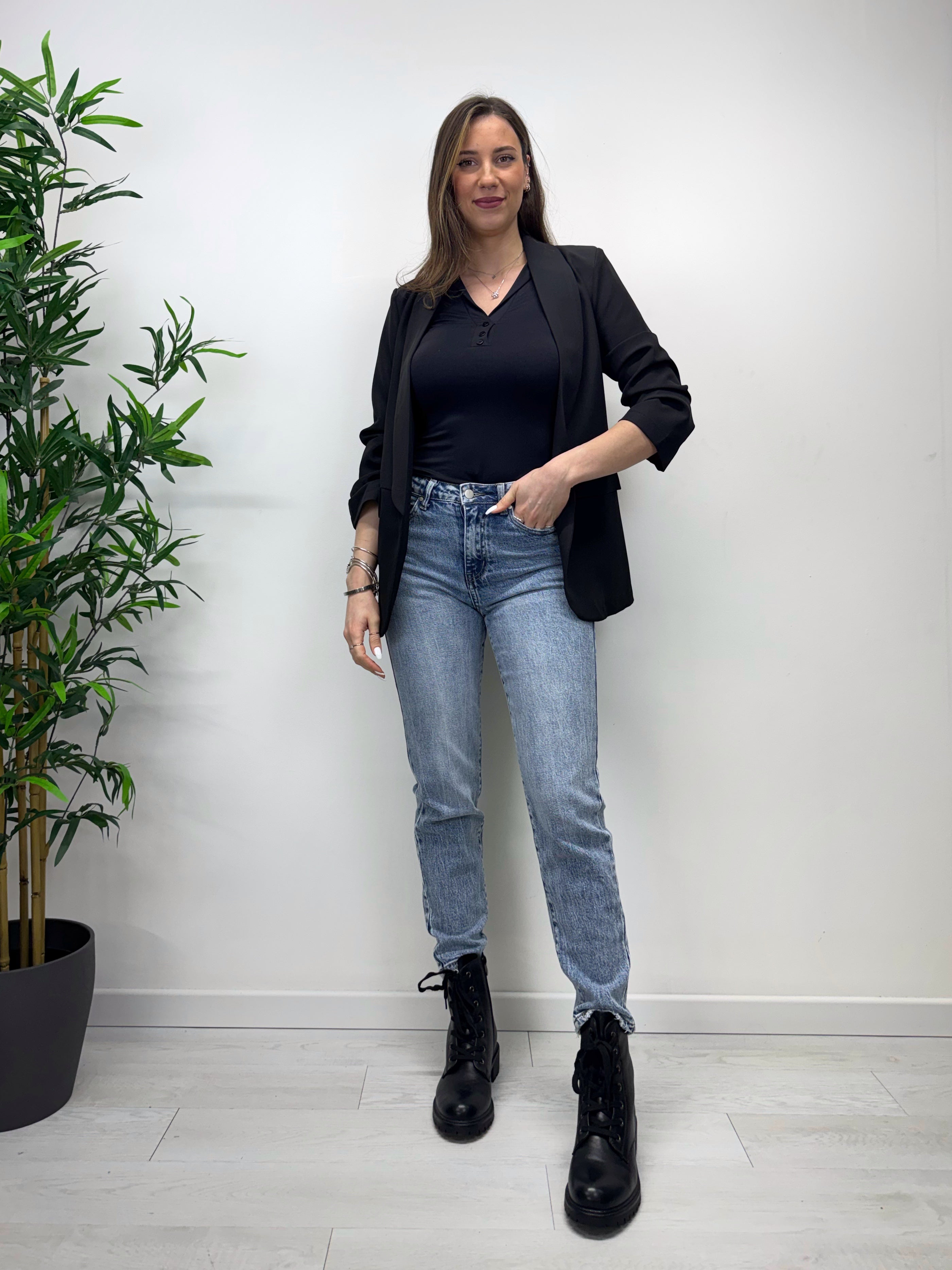 Jeans momfit lavaggio medio chiaro