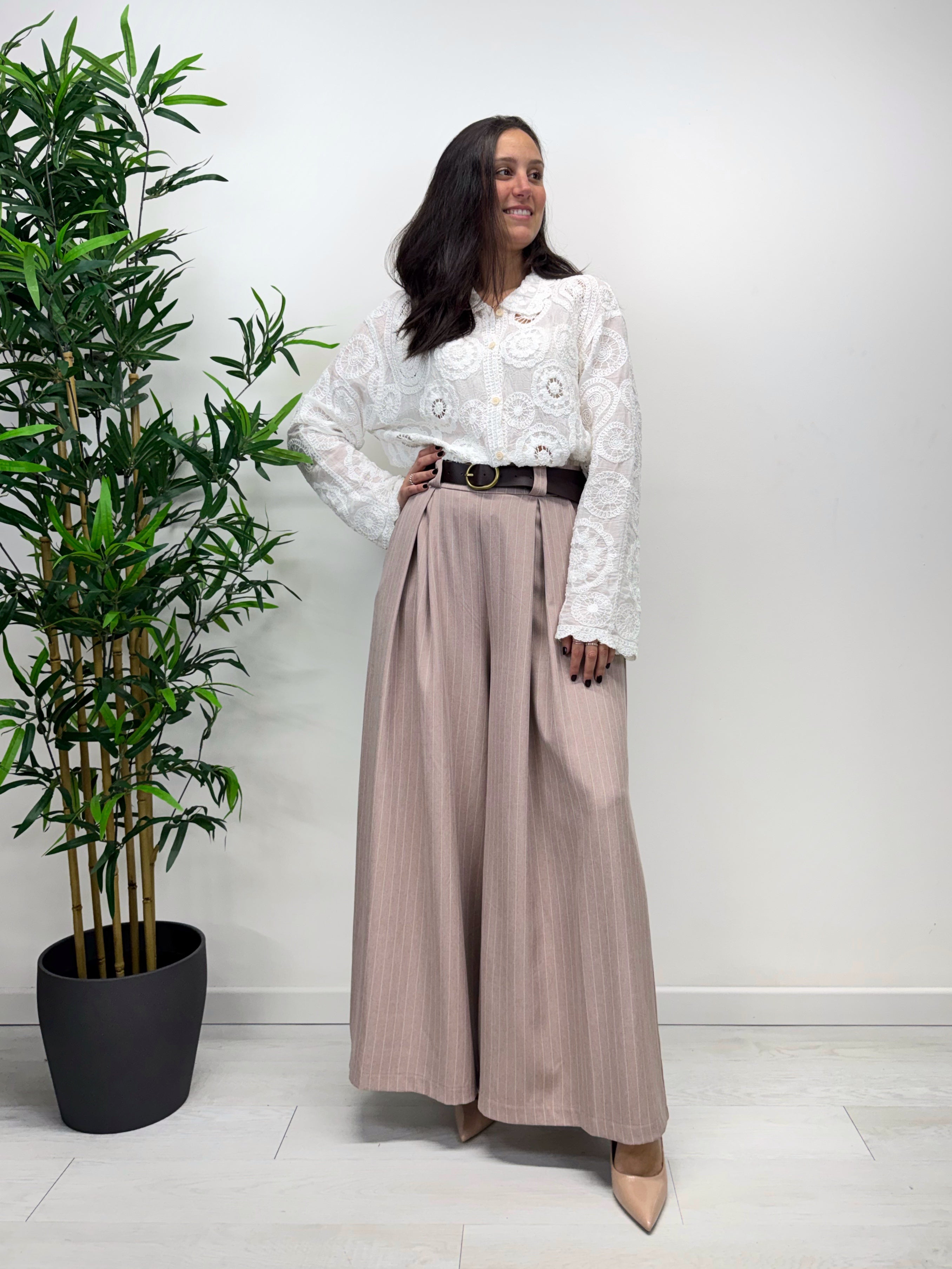 Pantapalazzo gessato cipria