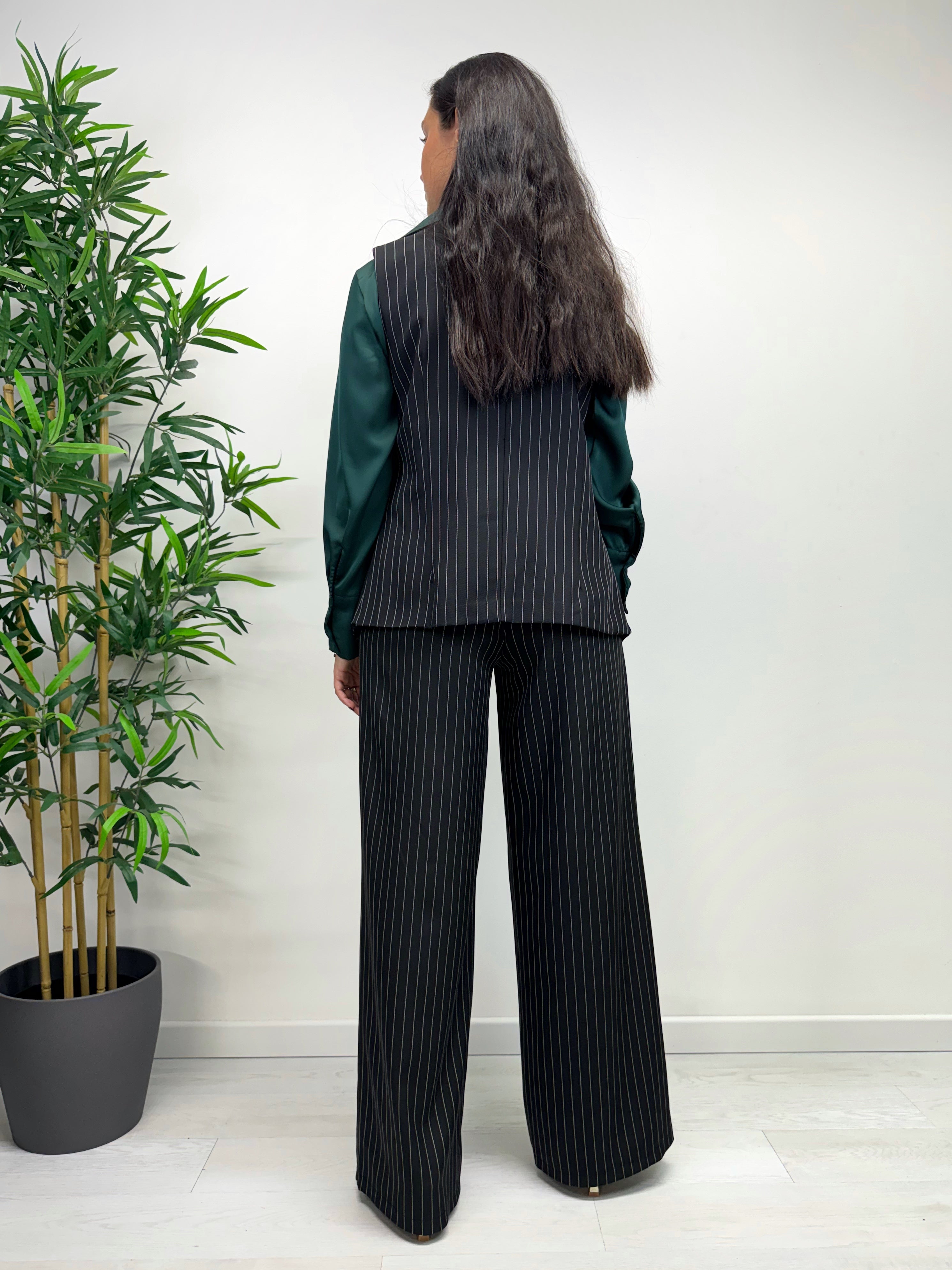 Gilet over NY nero